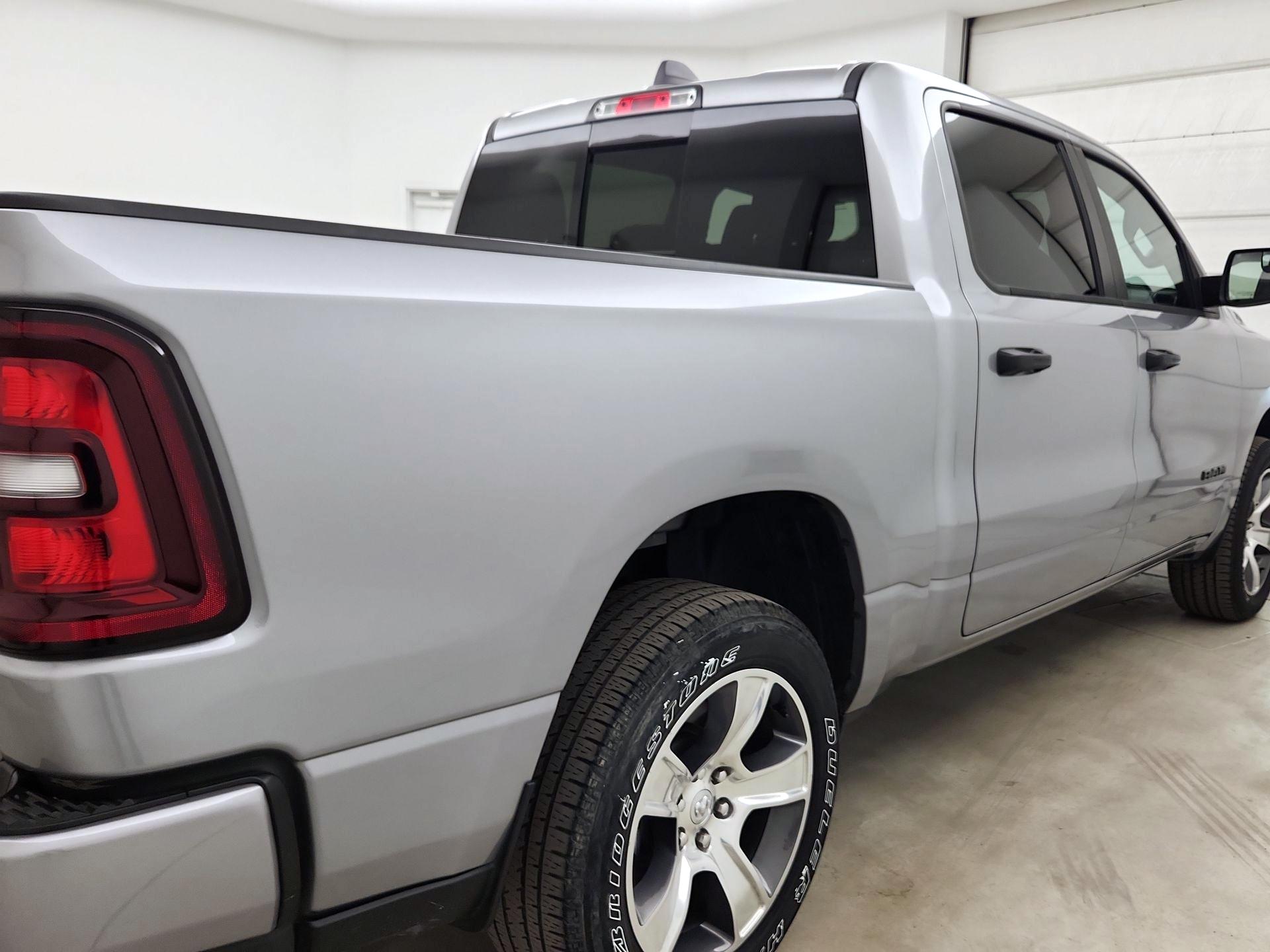 Thumbnail: 2025 RAM 1500 - 5