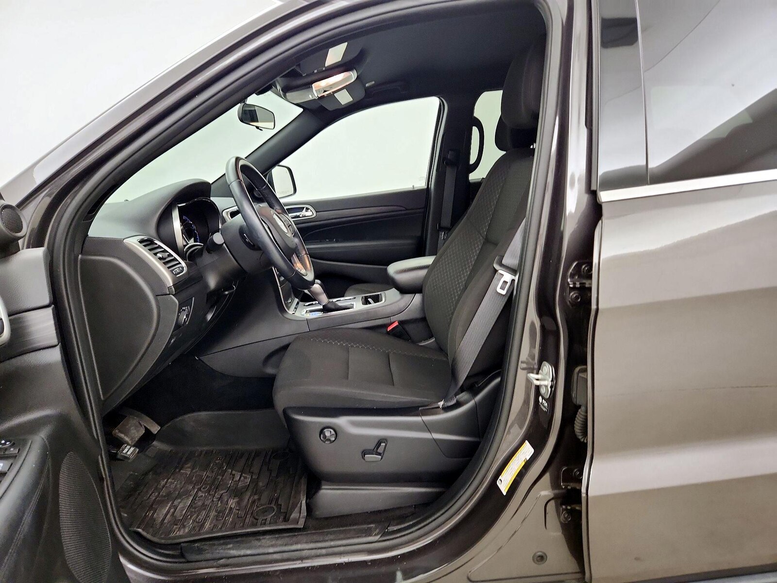 2021 Jeep Grand Cherokee Laredo E - Photo 10