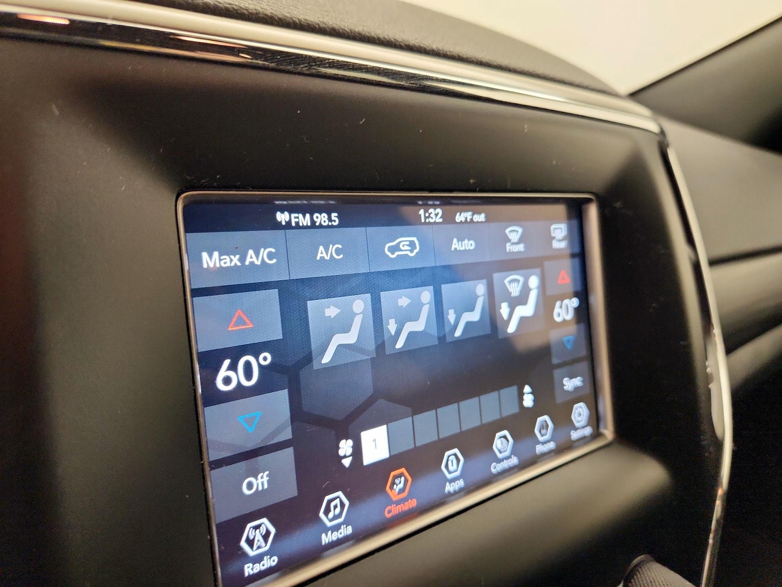 2021 Jeep Grand Cherokee Laredo E - Photo 15