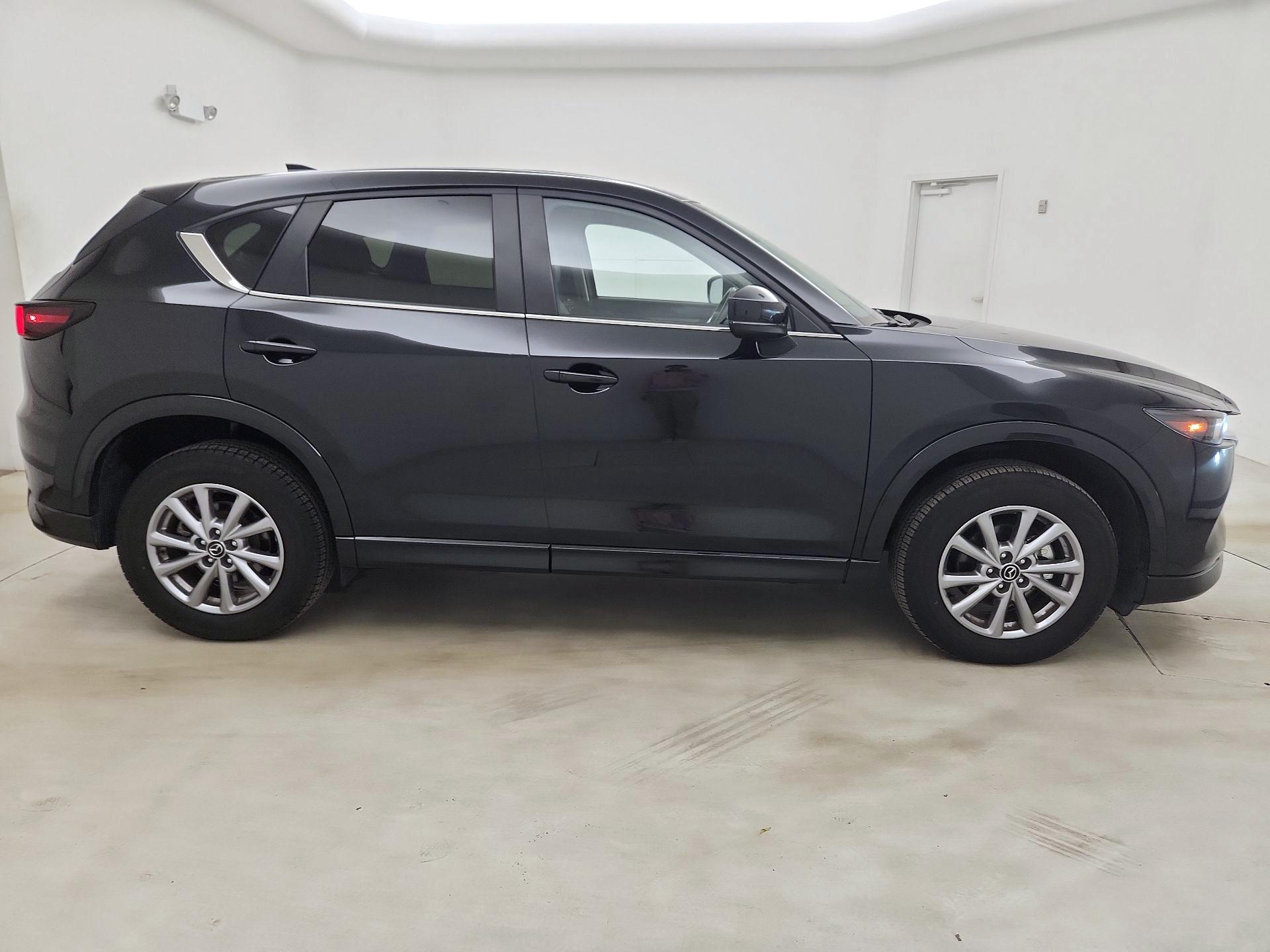 Thumbnail: 2025 Mazda CX-5 - 4