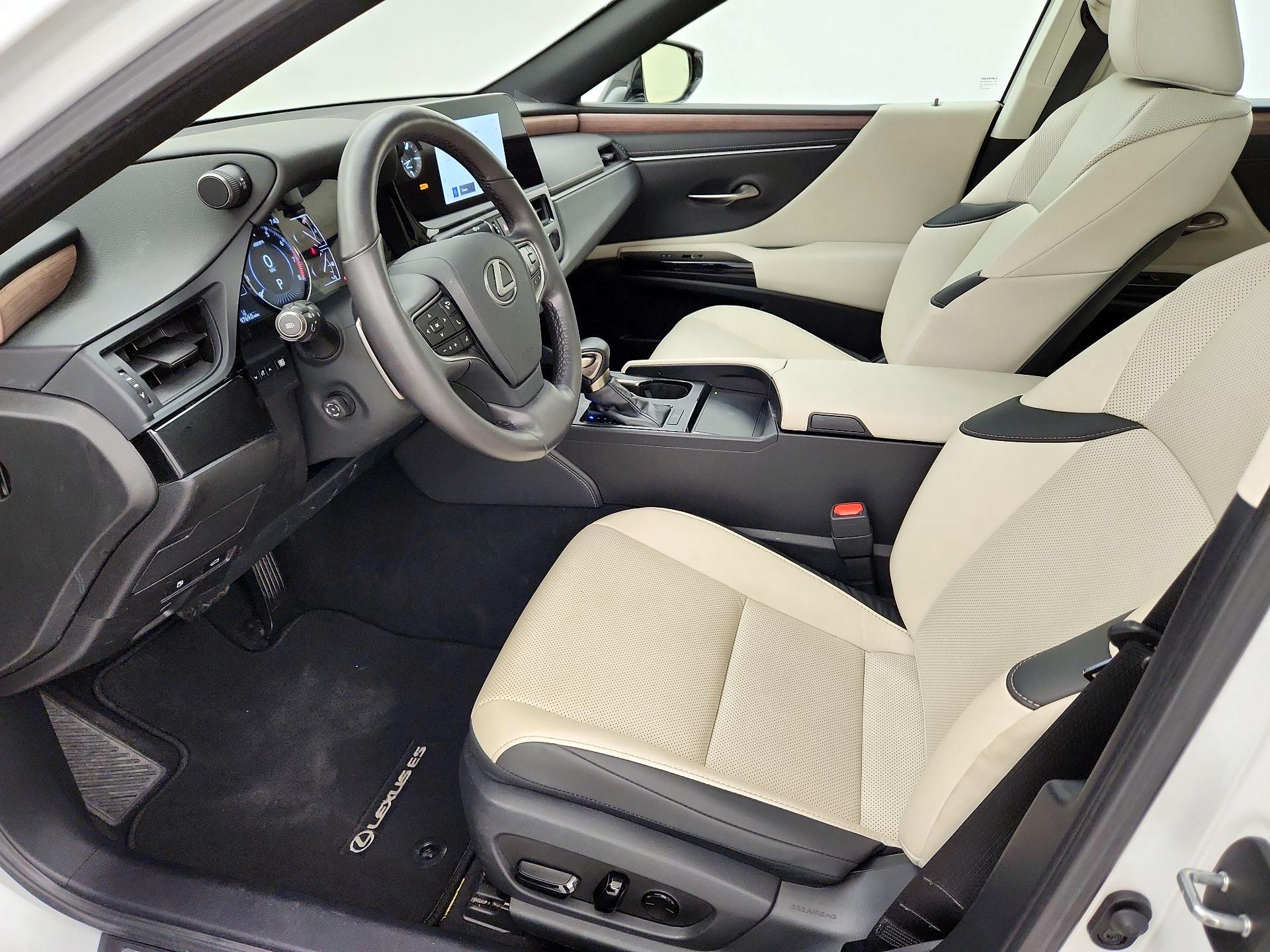 Thumbnail: 2024 Lexus ES - 9