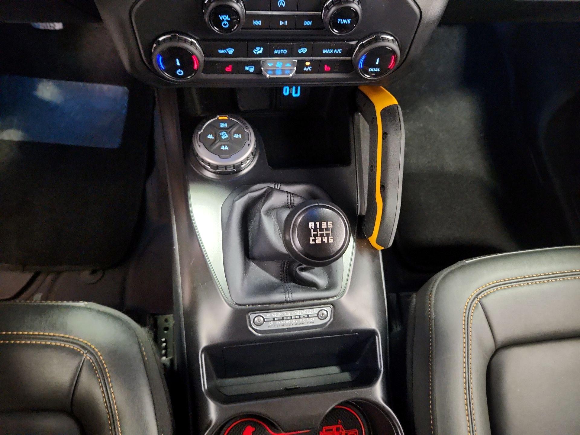 Thumbnail: 2022 Ford Bronco - 18