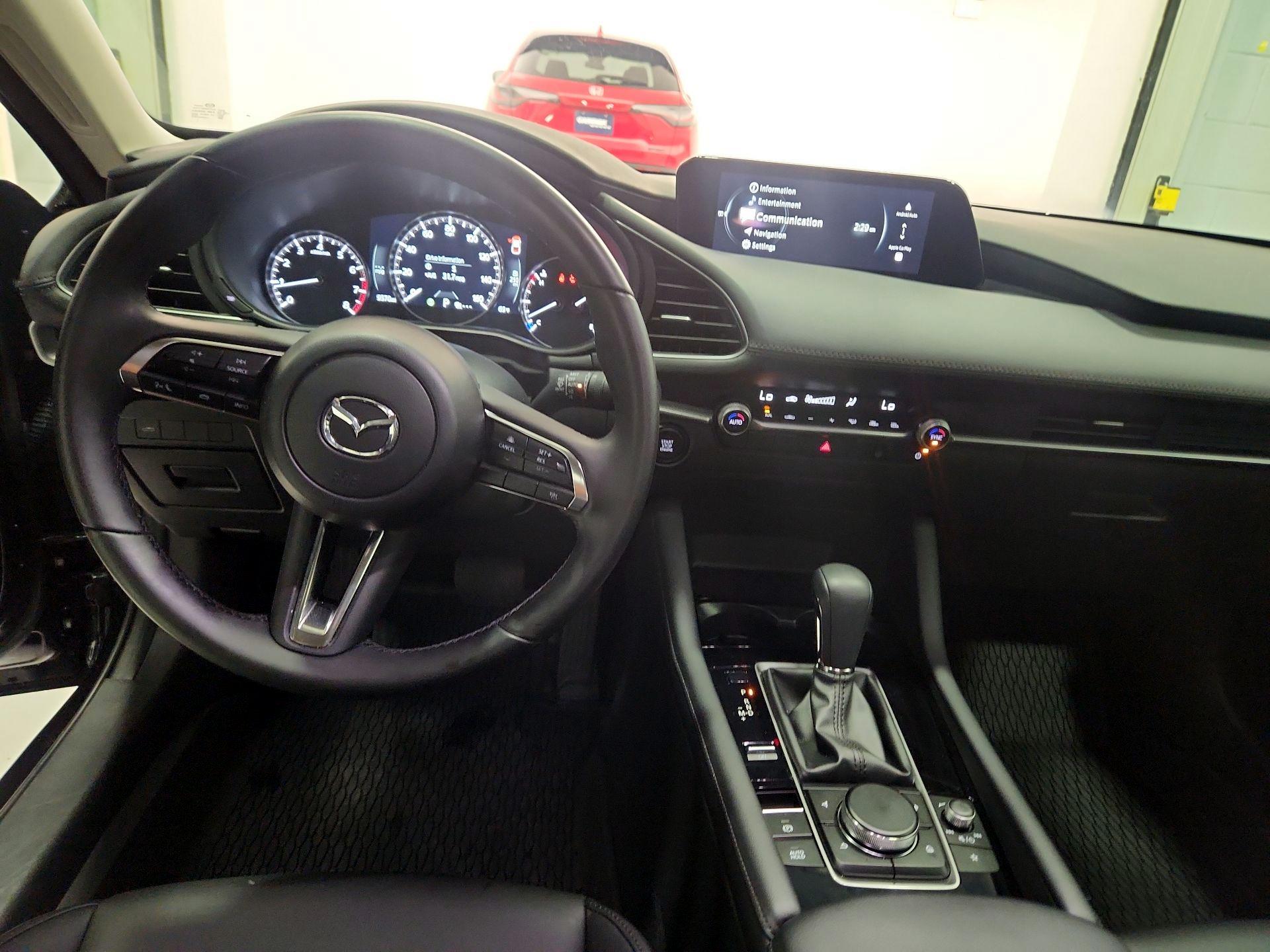 Thumbnail: 2025 Mazda Mazda3 - 9