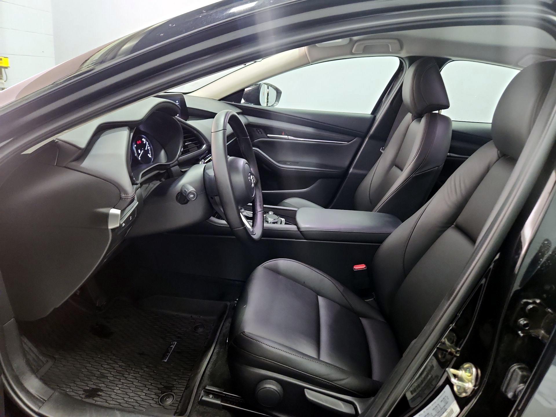 Thumbnail: 2025 Mazda Mazda3 - 11