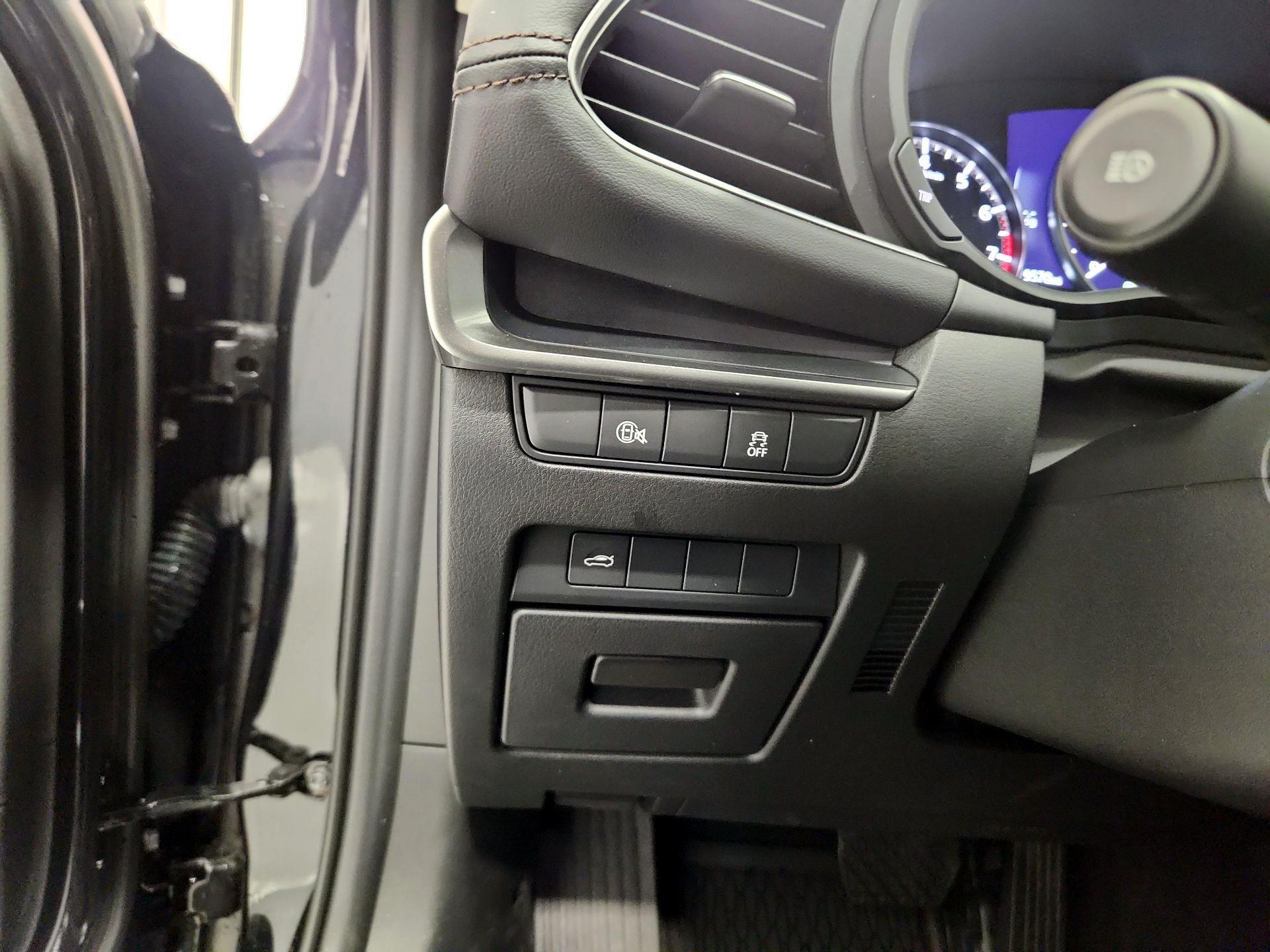 Thumbnail: 2025 Mazda Mazda3 - 13