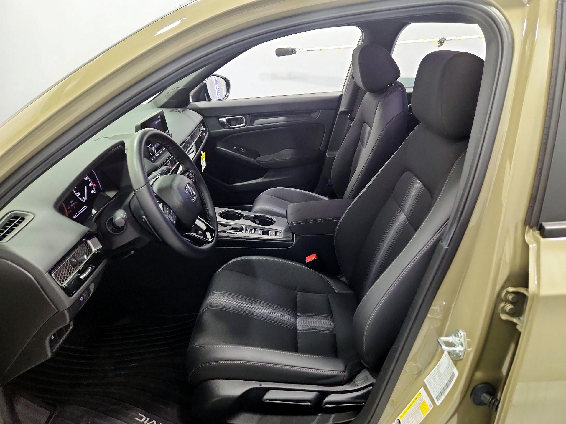 Thumbnail: 2025 Honda Civic - 11