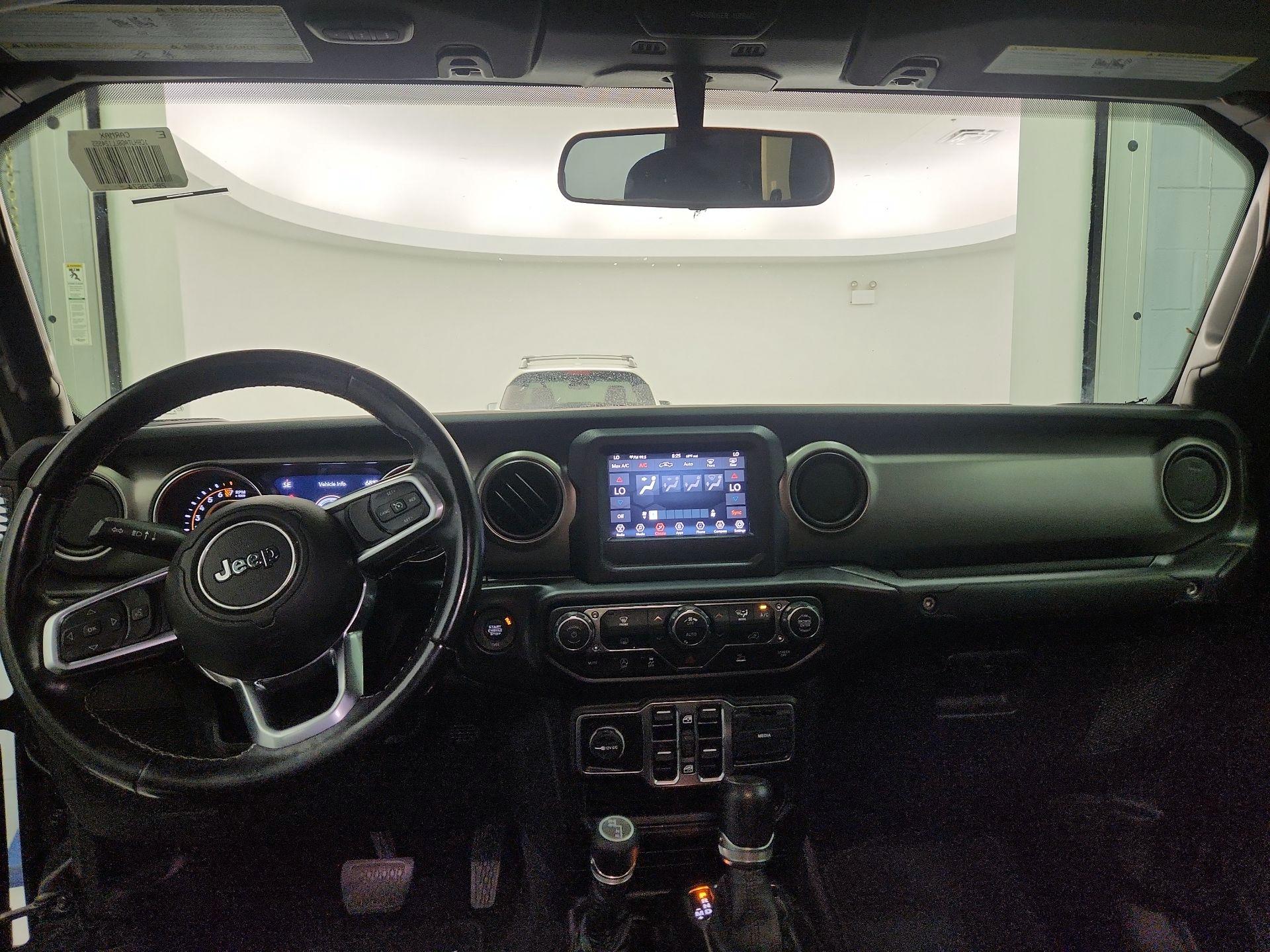 Thumbnail: 2020 Jeep Gladiator - 9