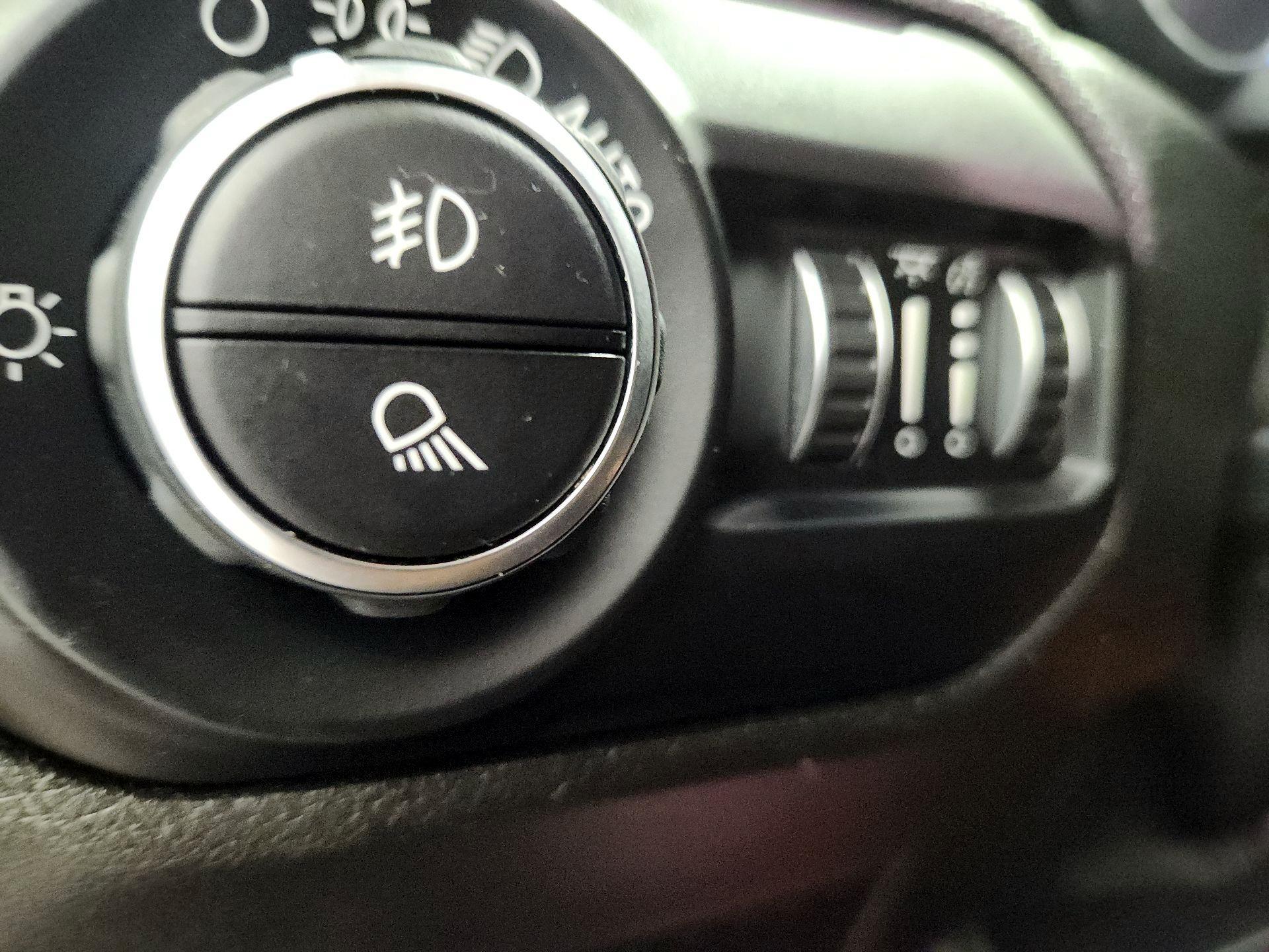 Thumbnail: 2020 Jeep Gladiator - 13