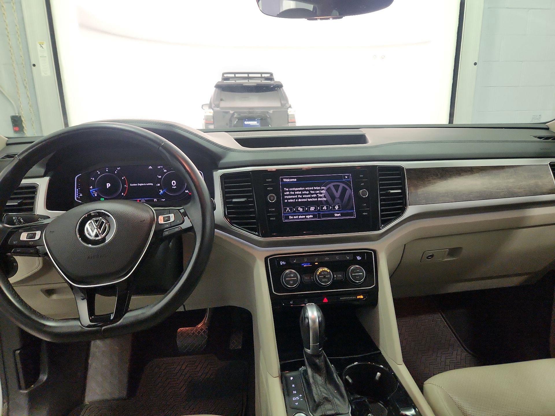 Thumbnail: 2019 Volkswagen Atlas - 9