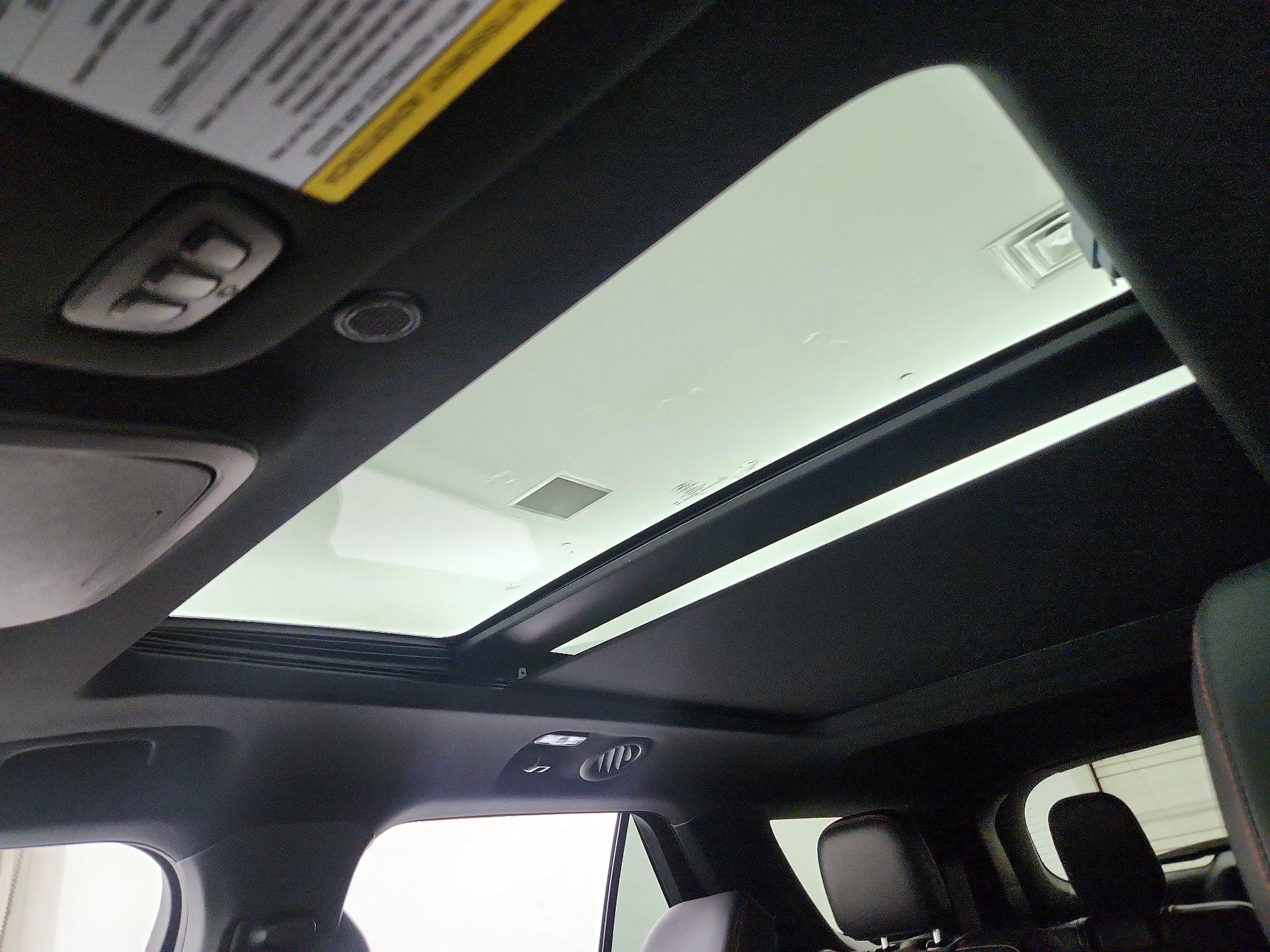 Thumbnail: 2025 Ford Explorer - 20