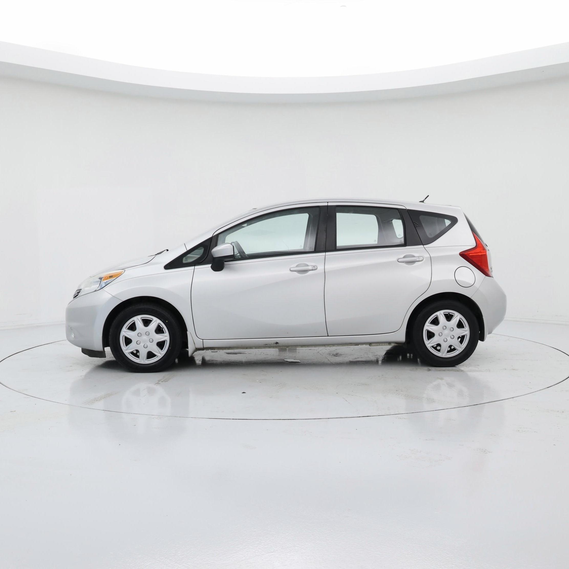 Thumbnail: 2015 Nissan Versa Note - 3