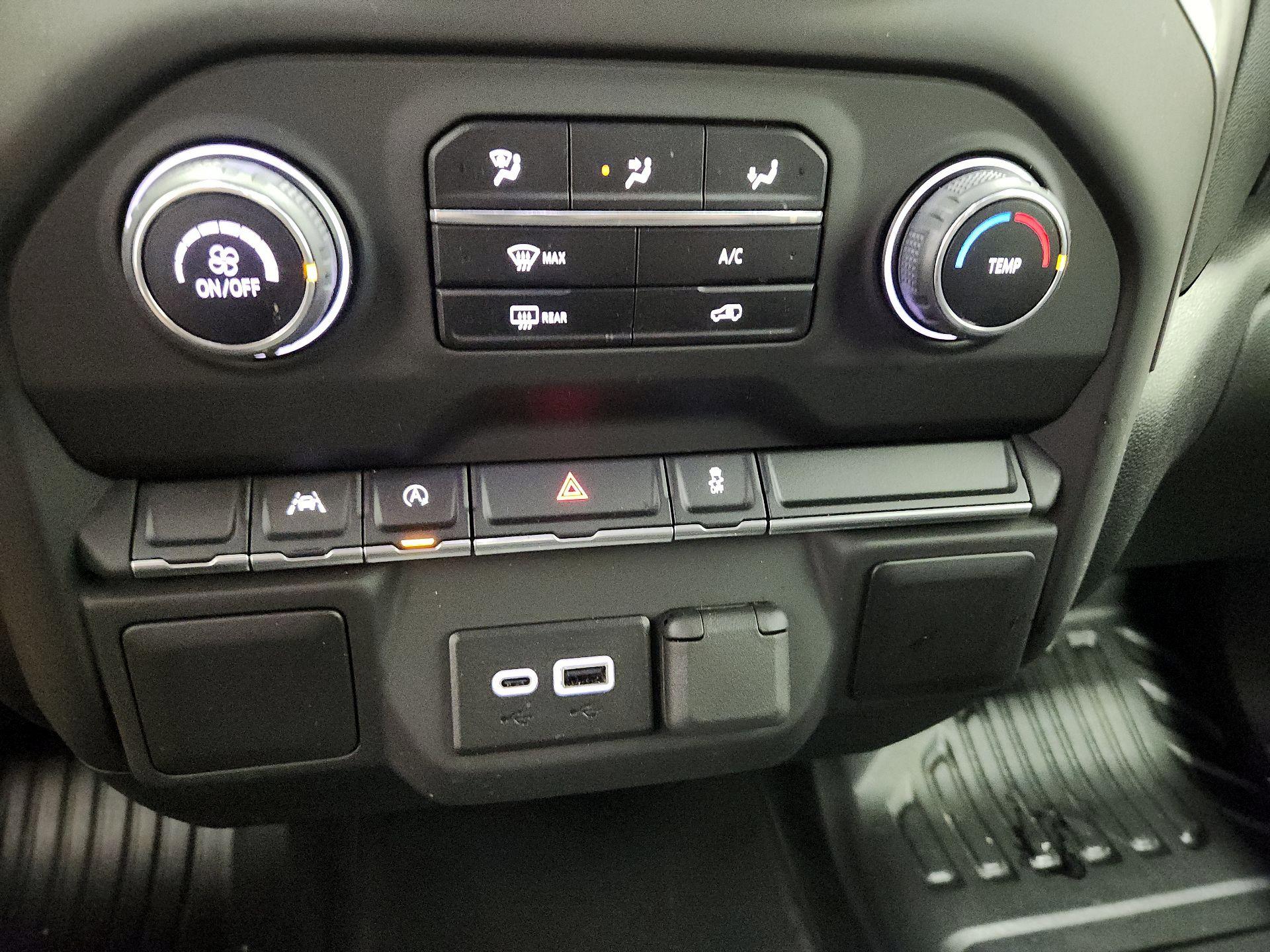 Thumbnail: 2023 Chevrolet Silverado 1500 - 16