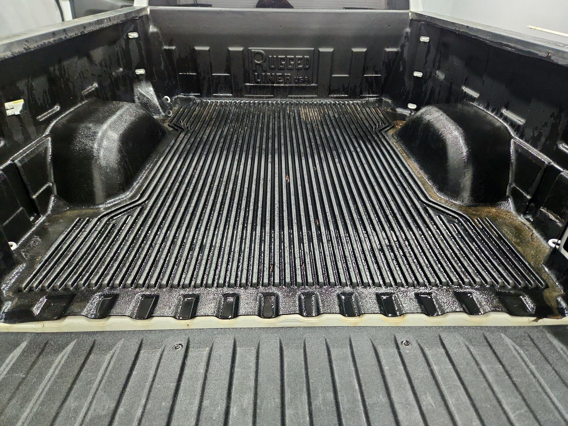 Thumbnail: 2023 Chevrolet Silverado 1500 - 20