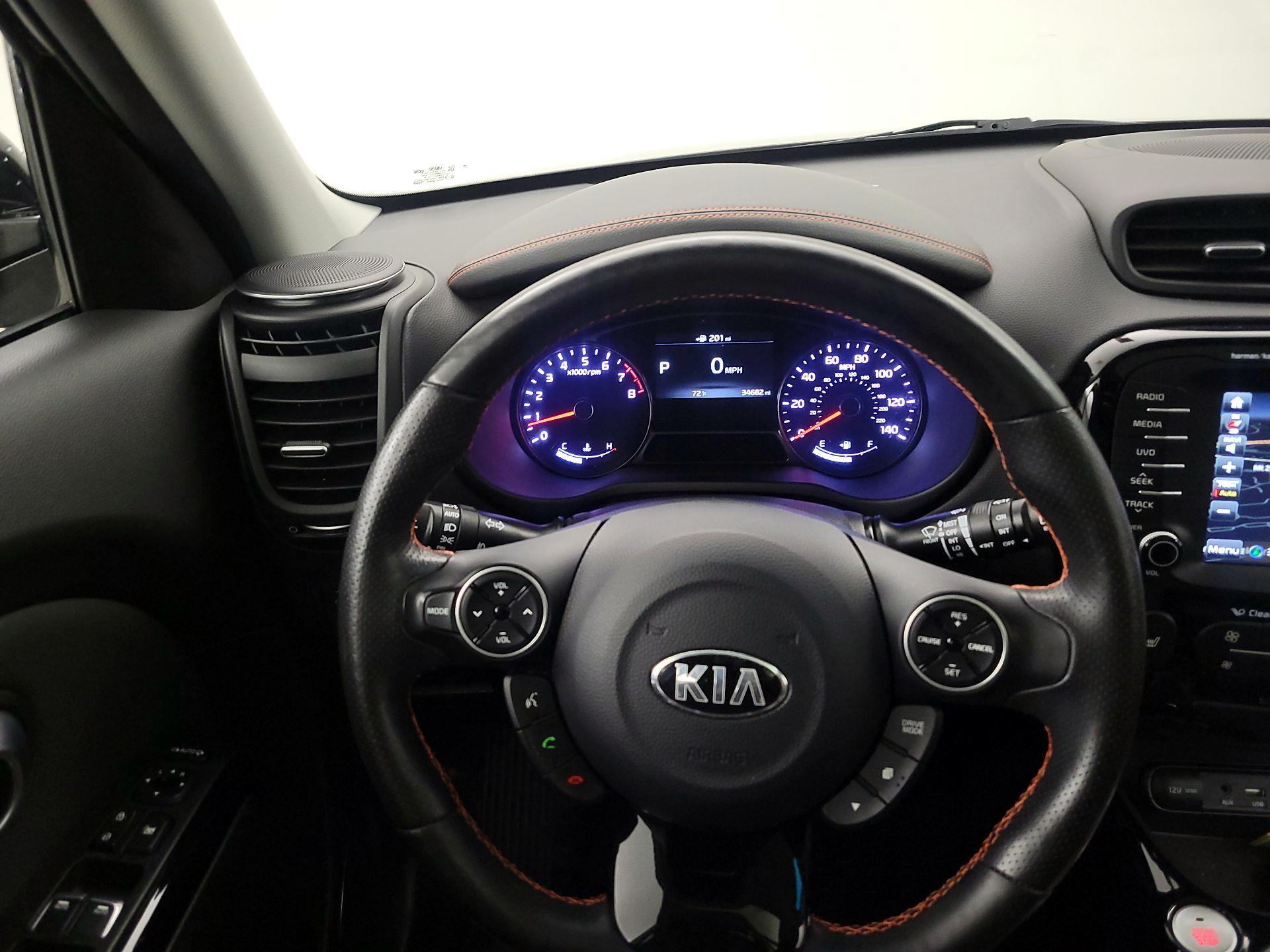 Thumbnail: 2017 Kia Soul - 10