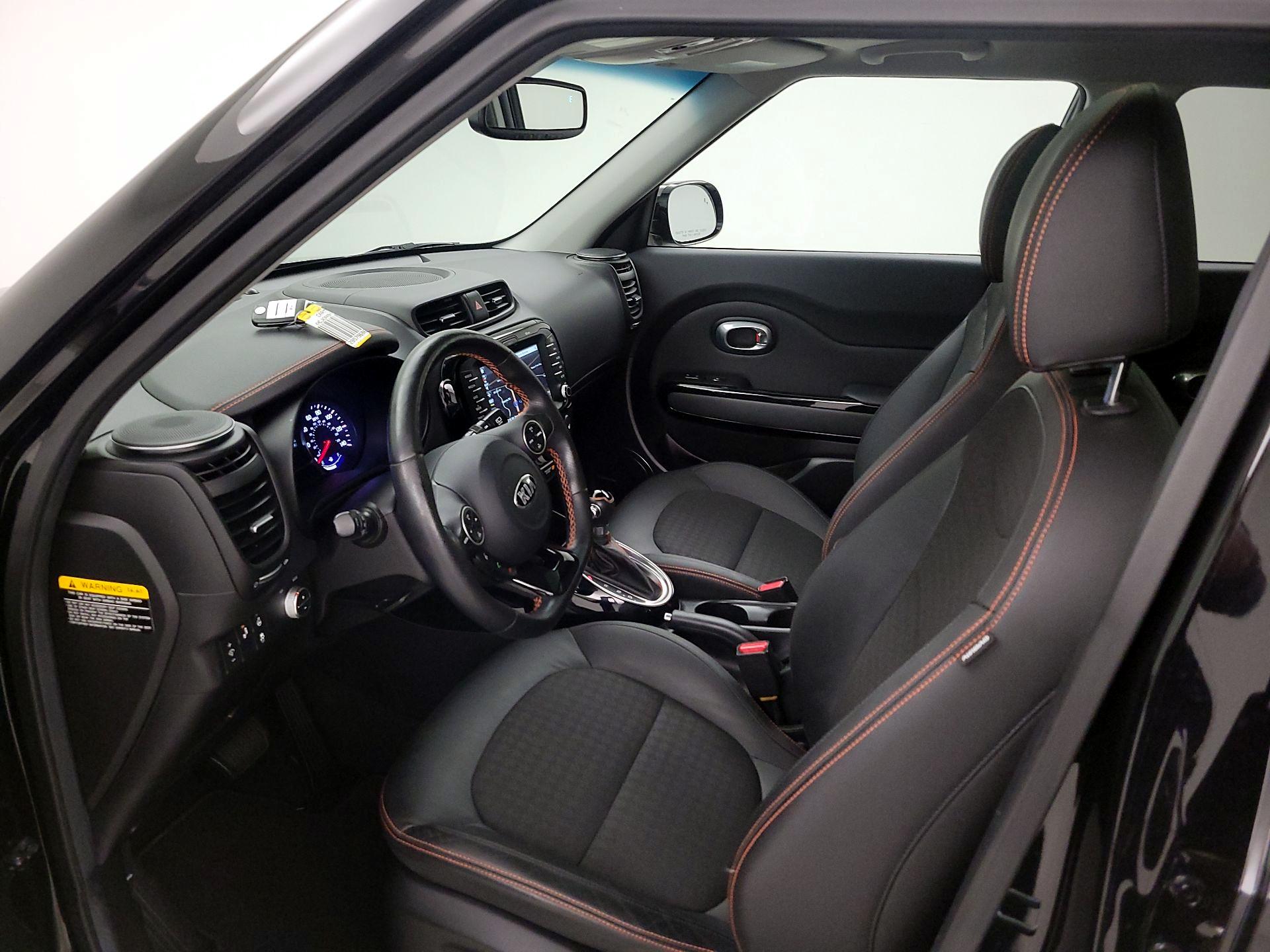 Thumbnail: 2017 Kia Soul - 11