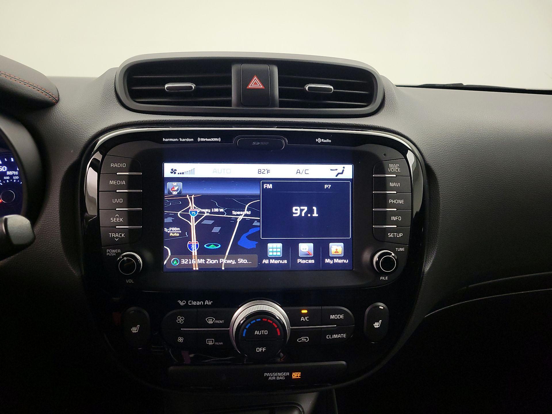 Thumbnail: 2017 Kia Soul - 17