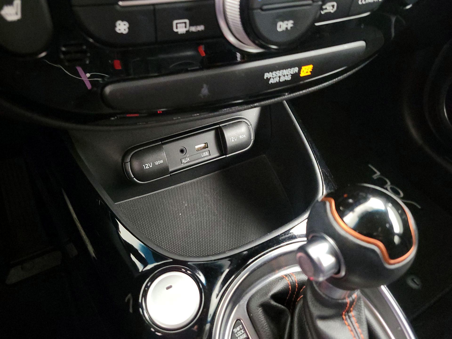 Thumbnail: 2017 Kia Soul - 19