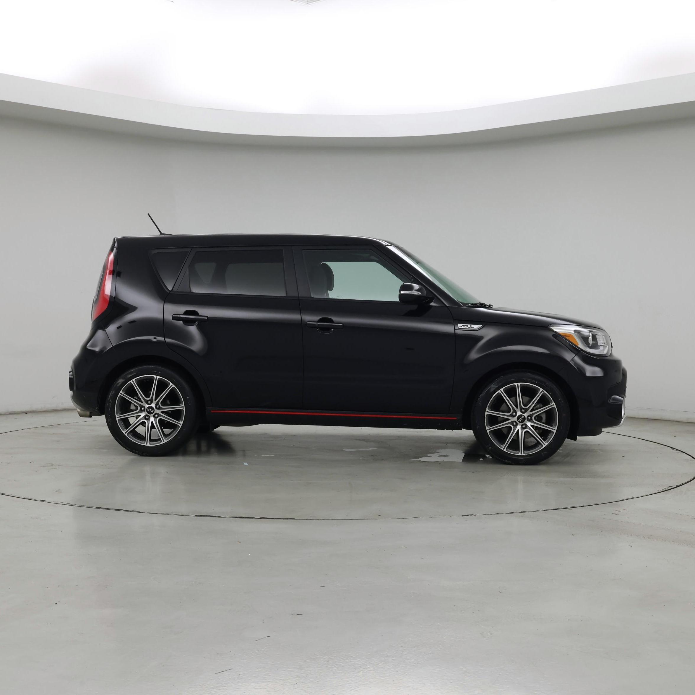 Thumbnail: 2017 Kia Soul - 7