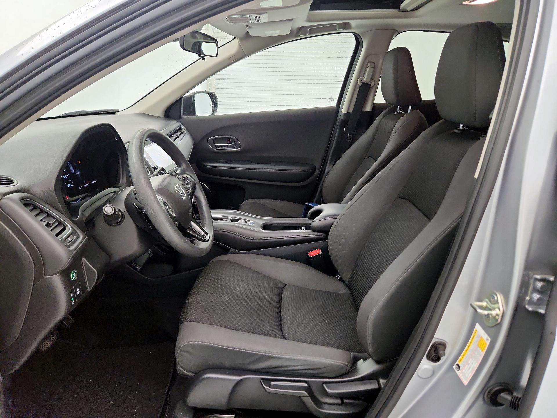 Thumbnail: 2019 Honda HR-V - 11