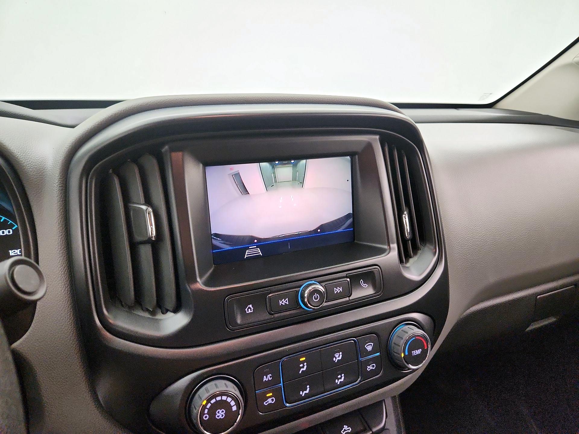 Thumbnail: 2022 Chevrolet Colorado - 14