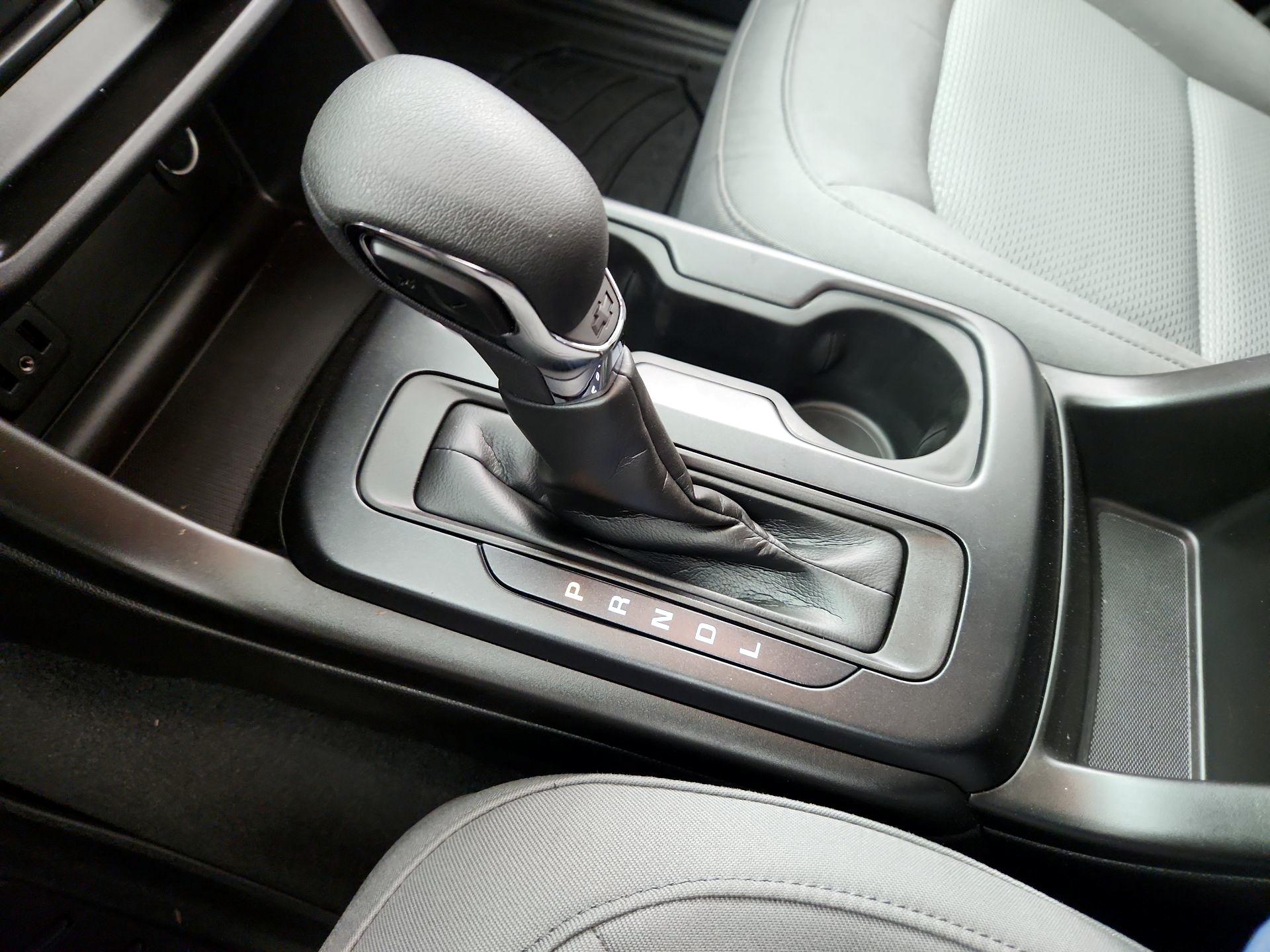 Thumbnail: 2022 Chevrolet Colorado - 17