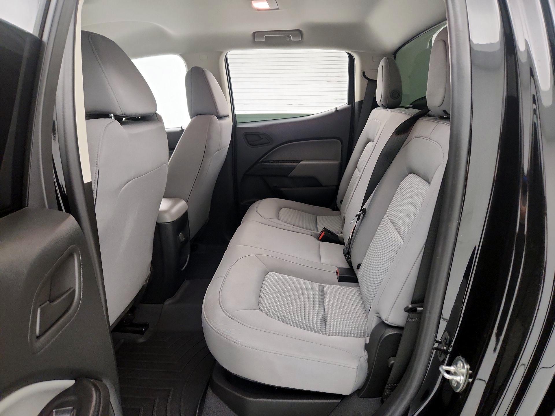 Thumbnail: 2022 Chevrolet Colorado - 19