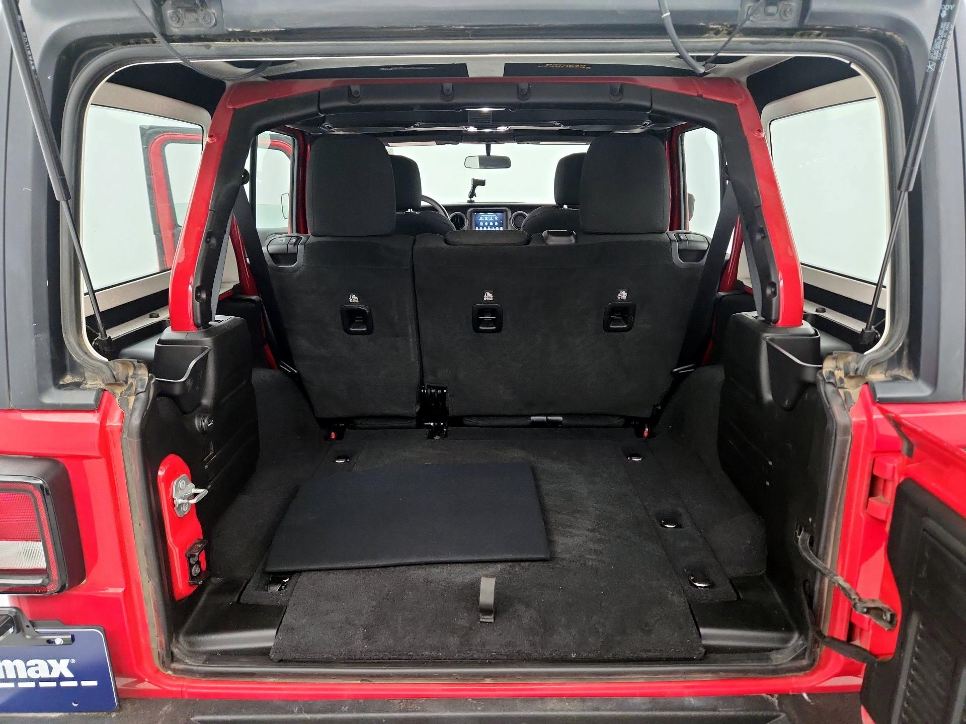 Thumbnail: 2022 Jeep Wrangler - 20