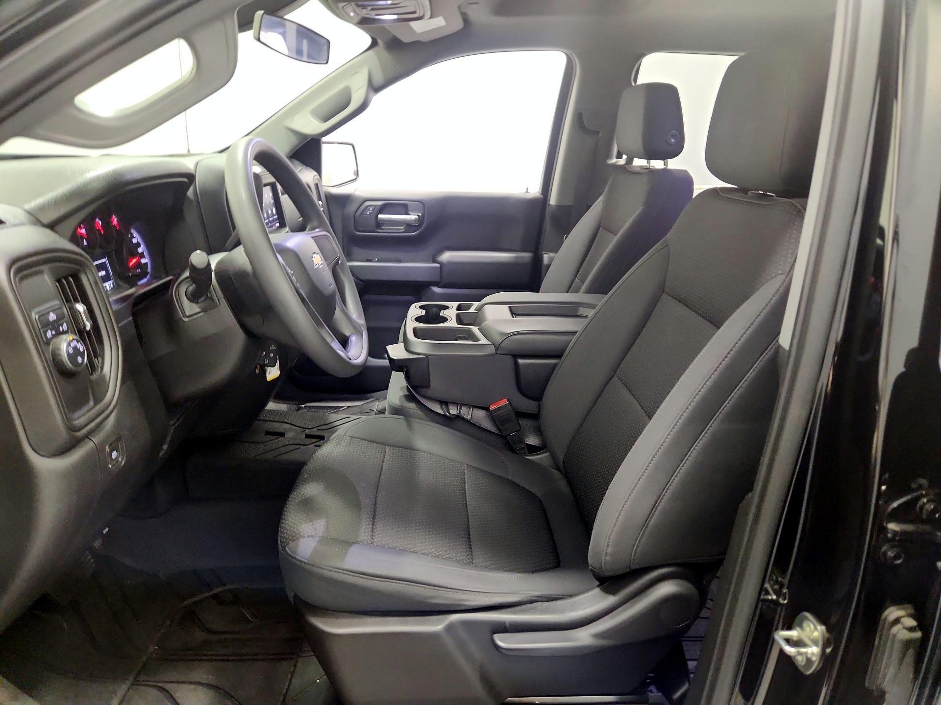 Thumbnail: 2020 Chevrolet Silverado 1500 - 11