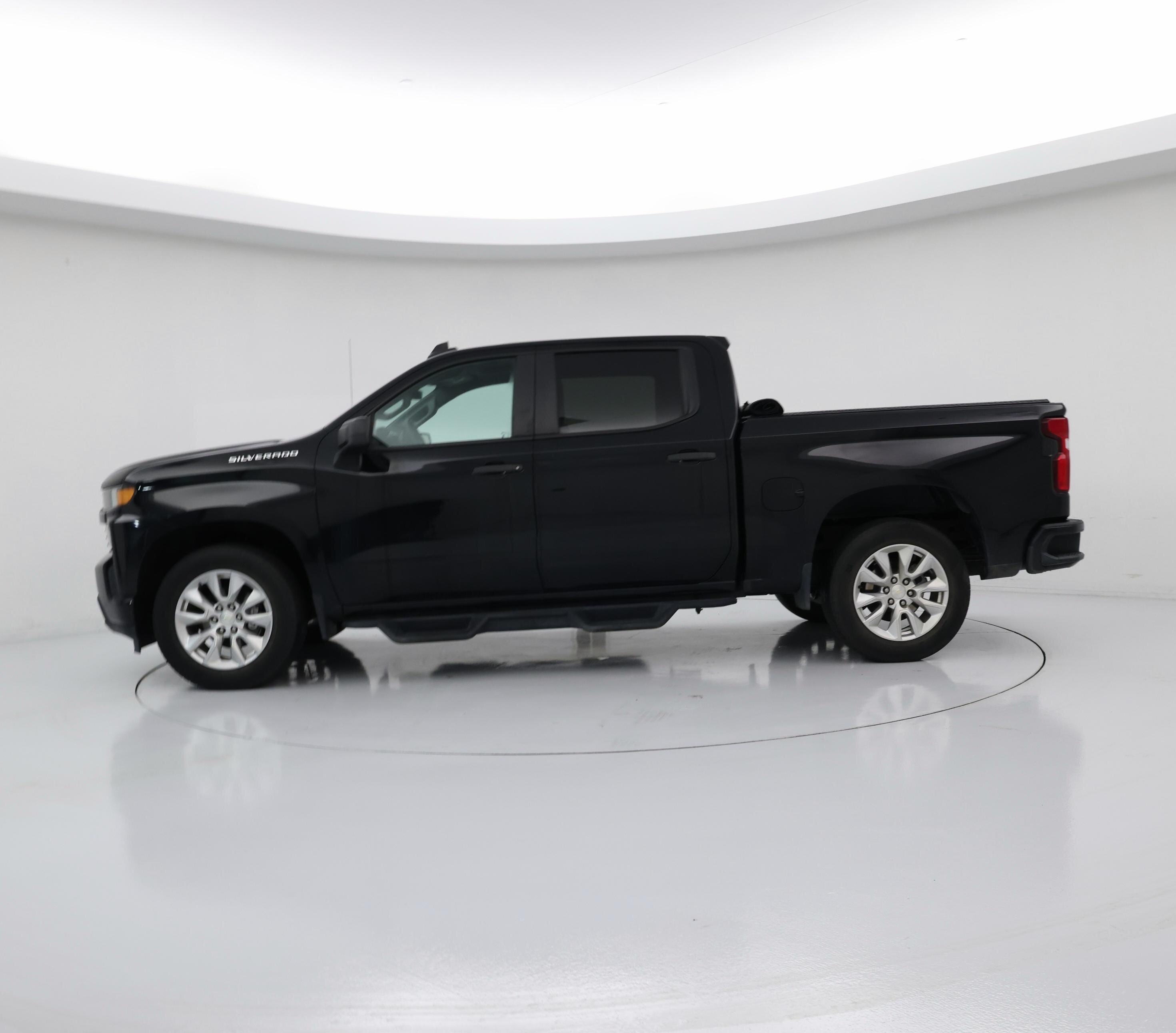 Thumbnail: 2020 Chevrolet Silverado 1500 - 3