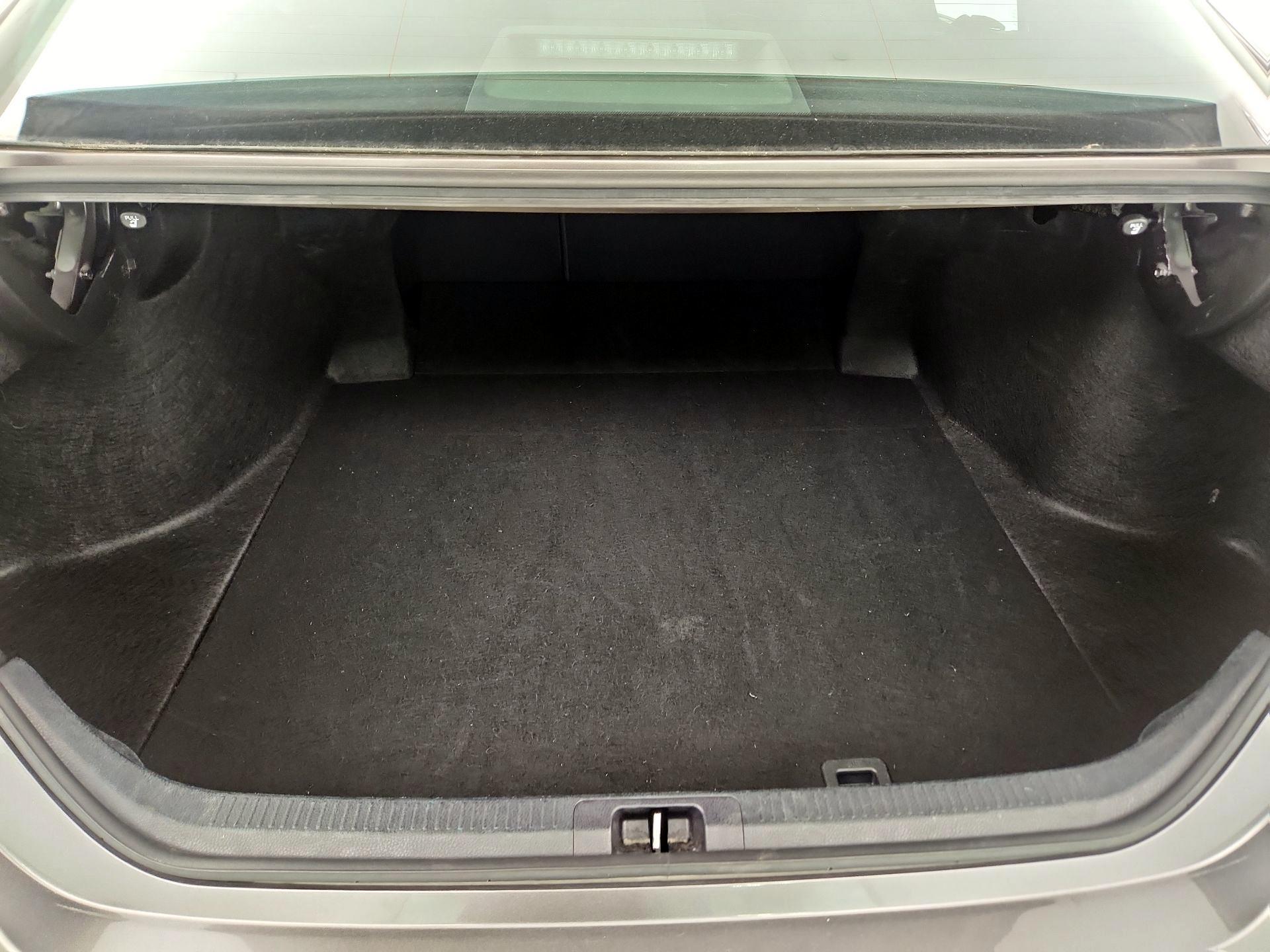 Thumbnail: 2024 Toyota Camry - 20