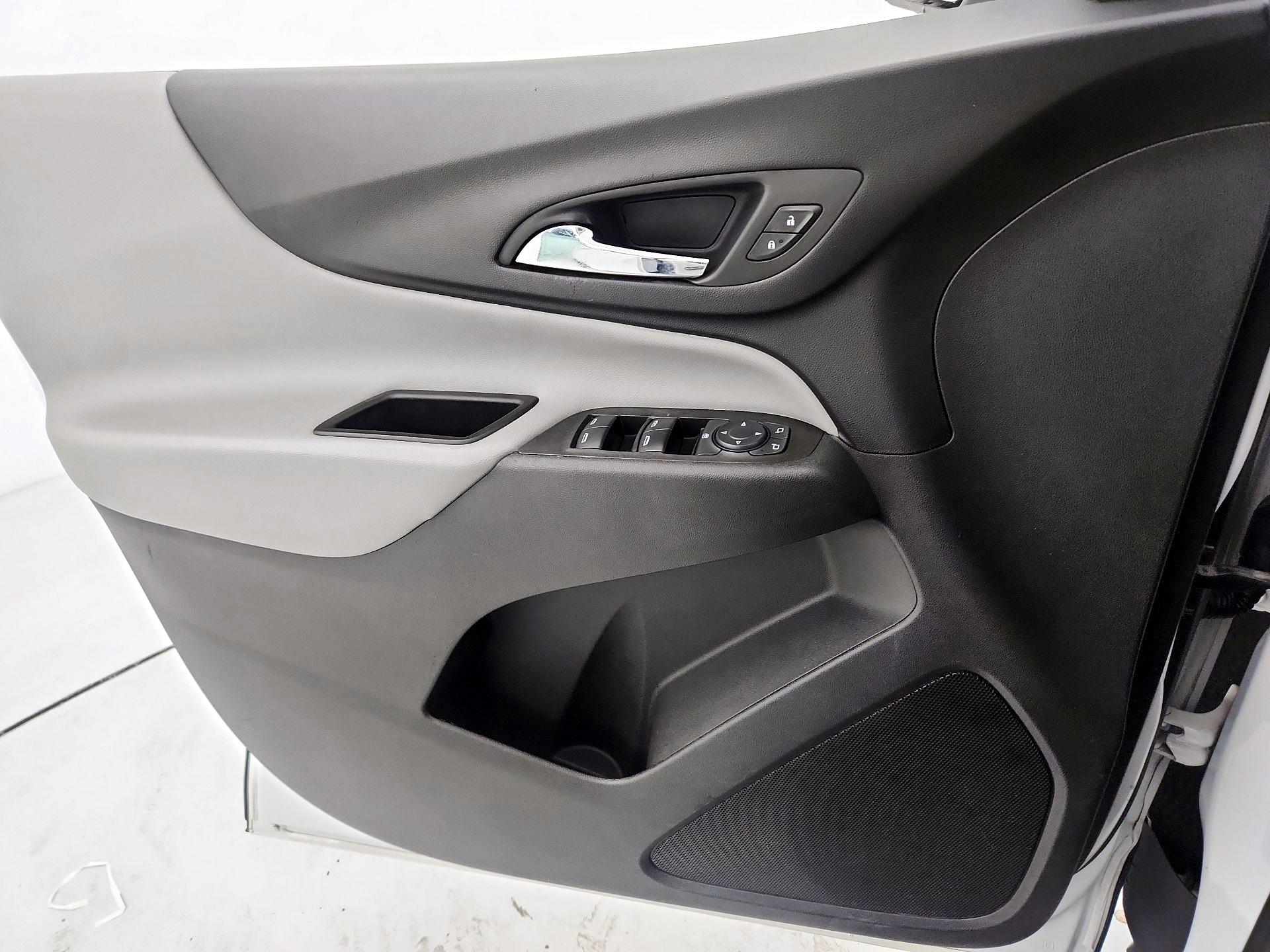 Thumbnail: 2020 Chevrolet Equinox - 12