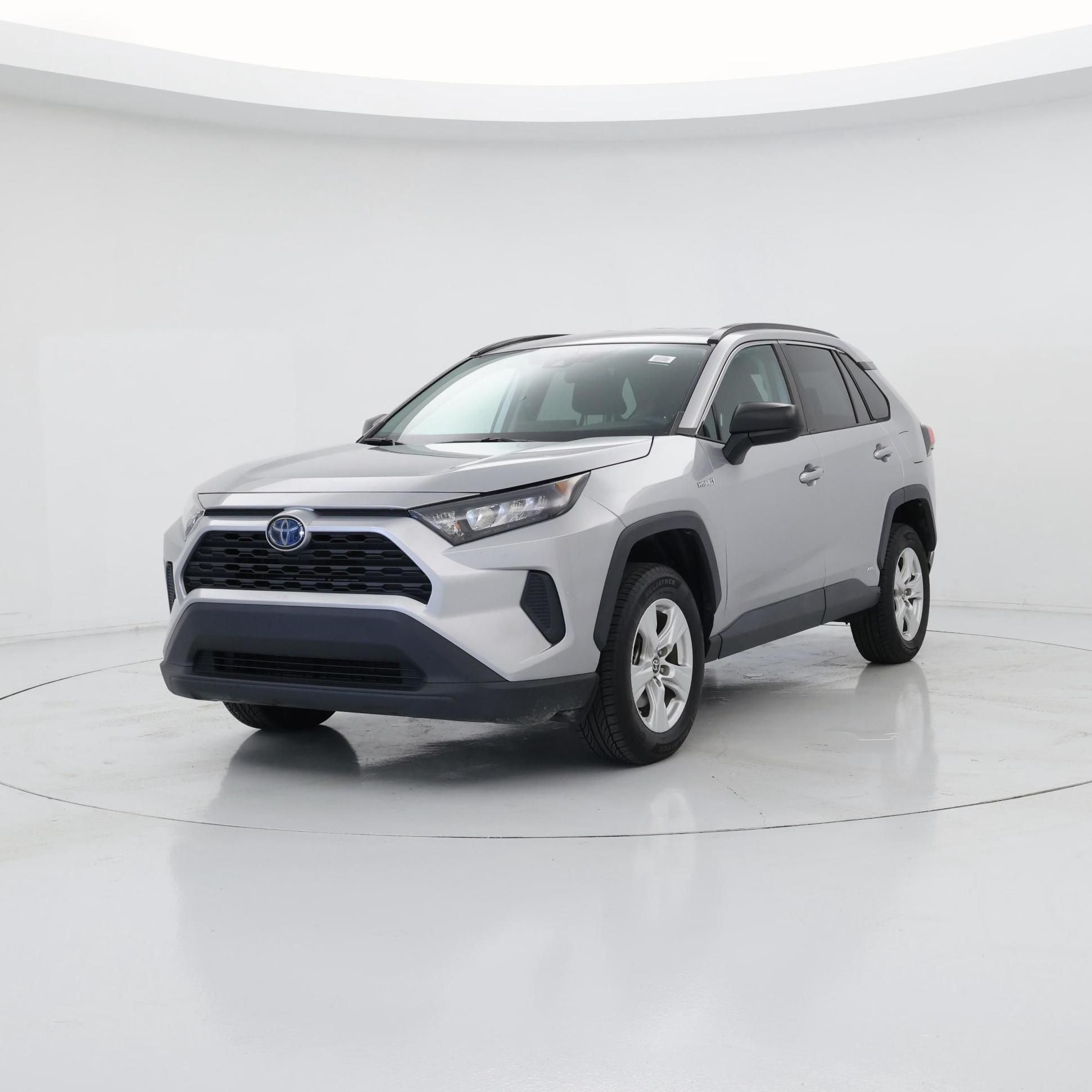 Thumbnail: 2021 Toyota RAV4 - 4