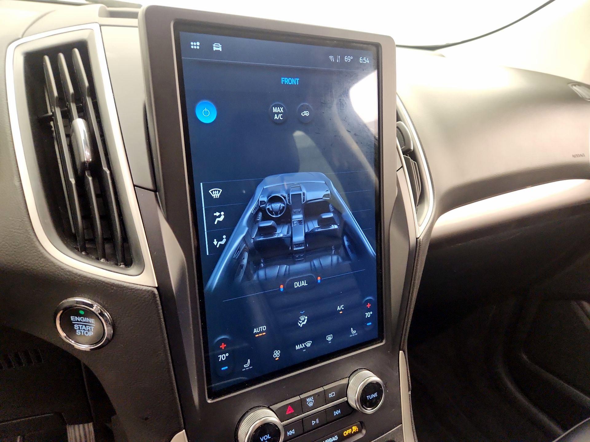 Thumbnail: 2024 Ford Edge - 16