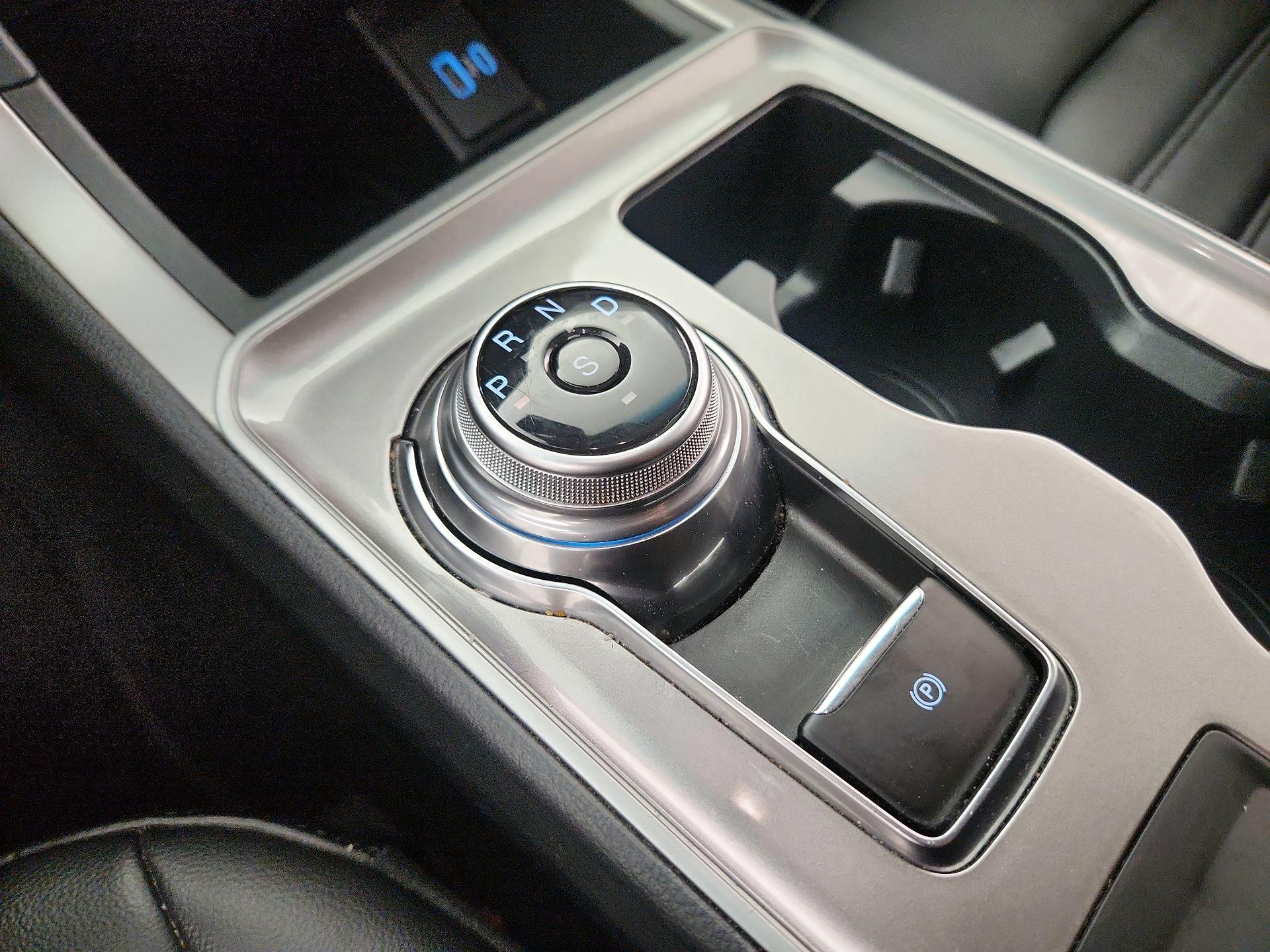 Thumbnail: 2024 Ford Edge - 17