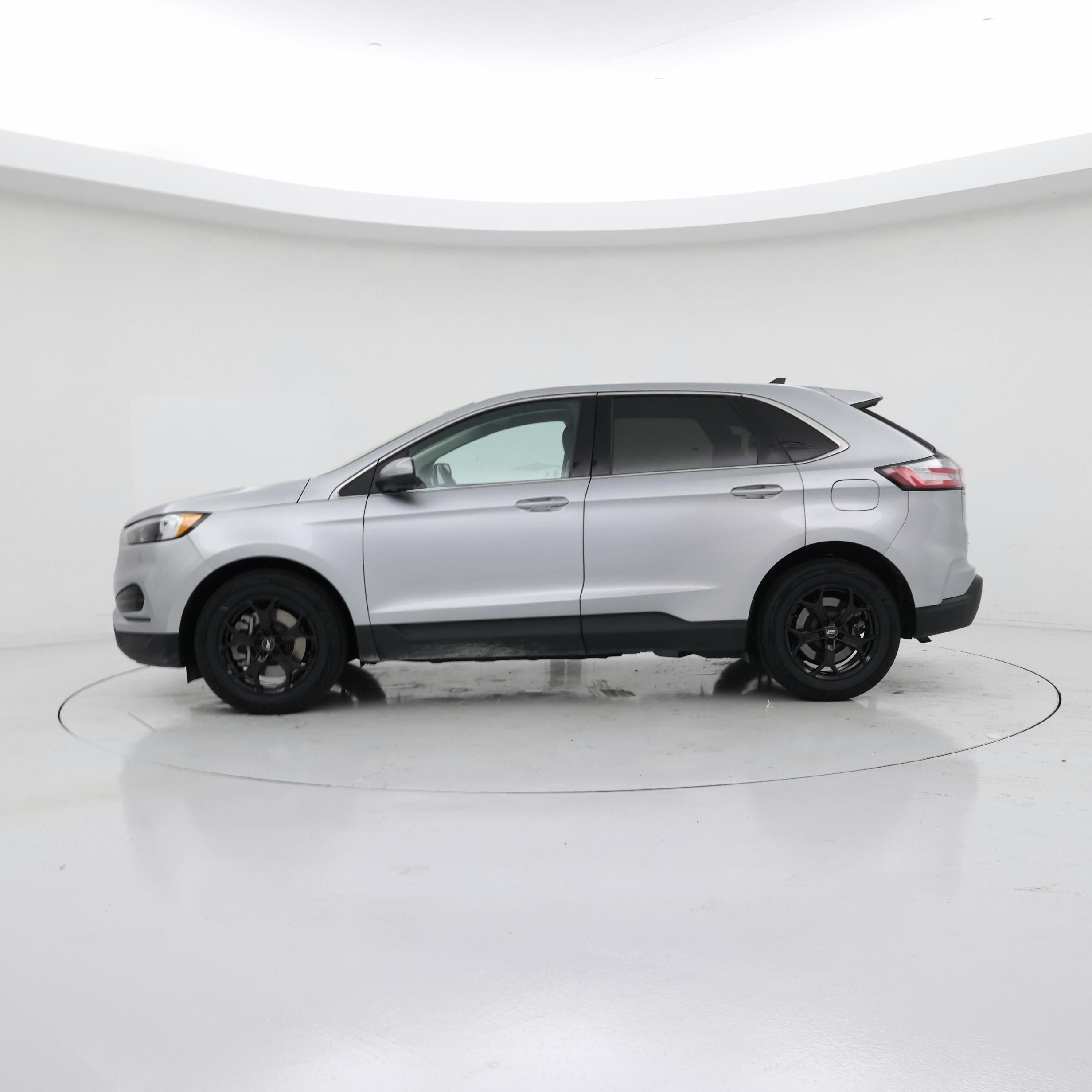 Thumbnail: 2024 Ford Edge - 3