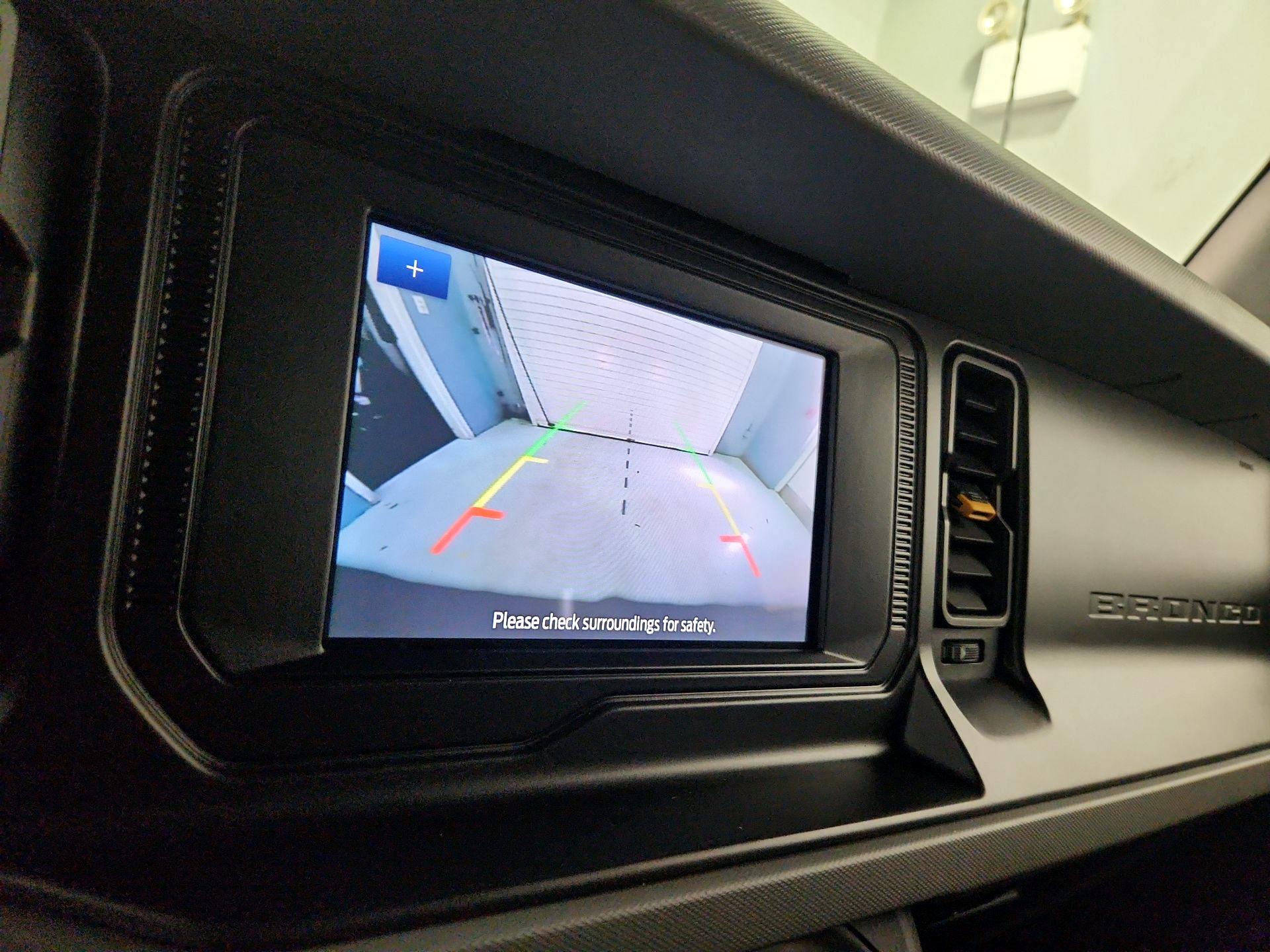 Thumbnail: 2023 Ford Bronco - 14