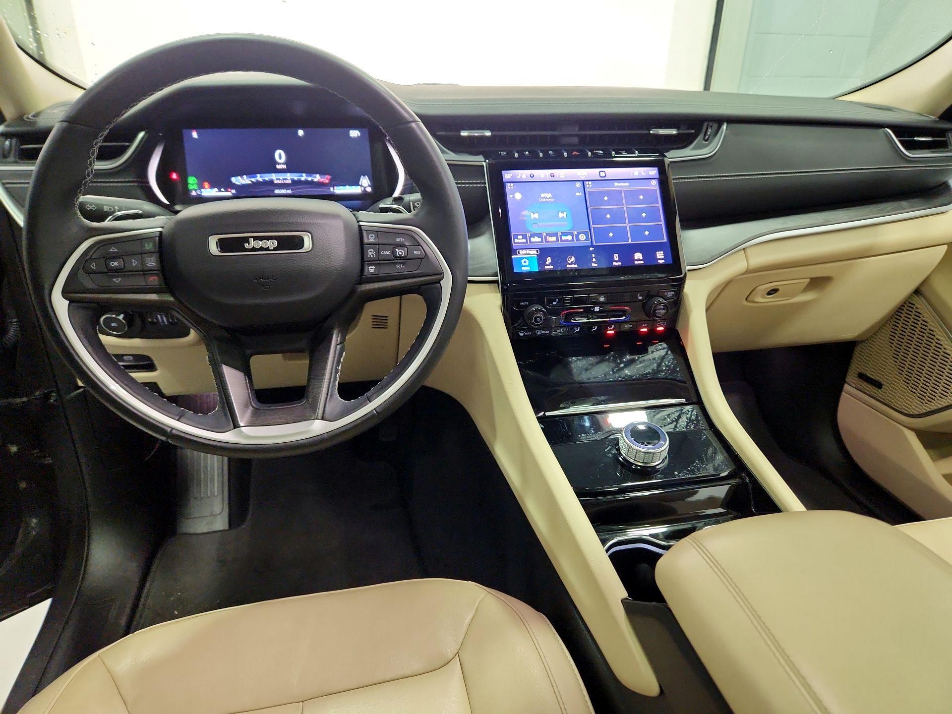 Thumbnail: 2022 Jeep Grand Cherokee - 9