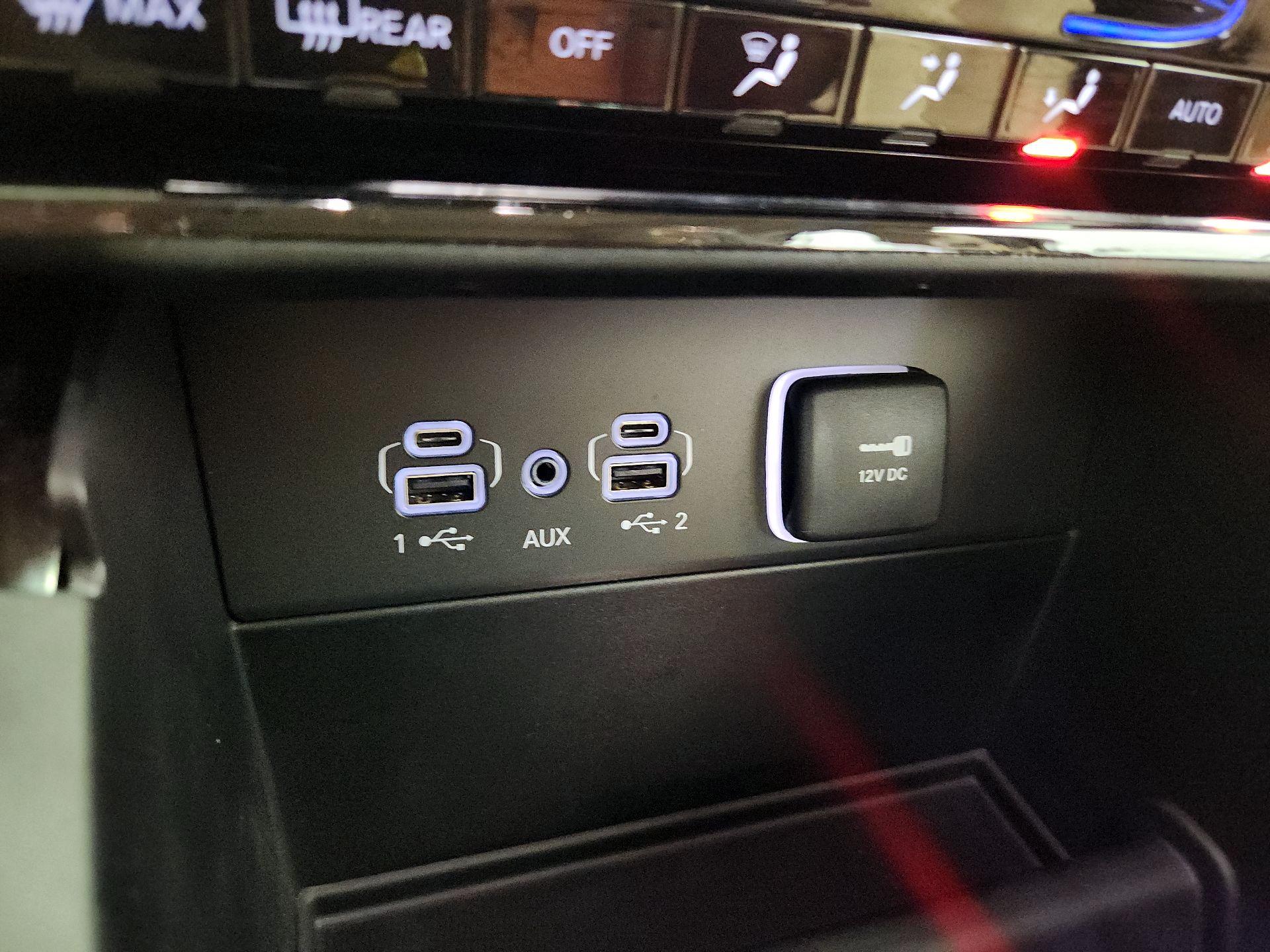 Thumbnail: 2022 Jeep Grand Cherokee - 19