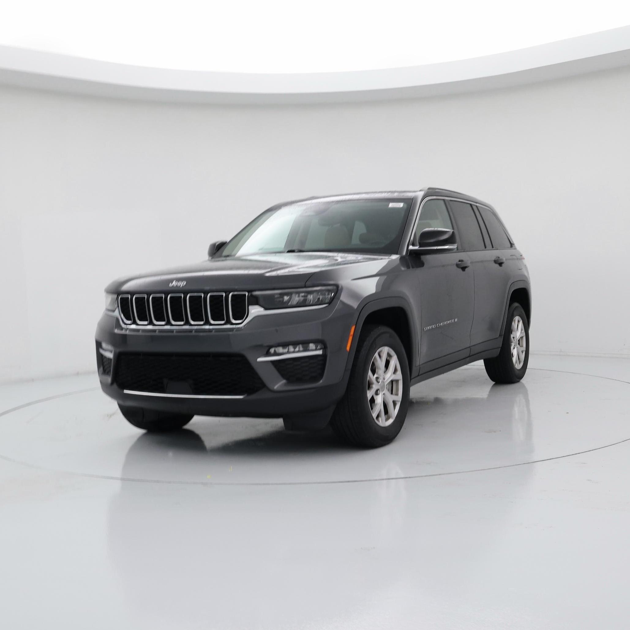 Thumbnail: 2022 Jeep Grand Cherokee - 4