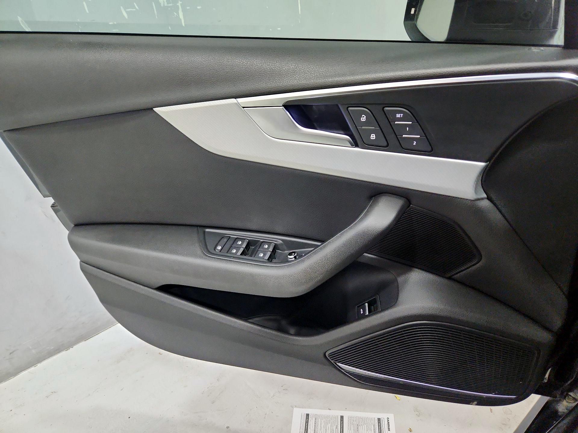 Thumbnail: 2017 Audi A4 - 12