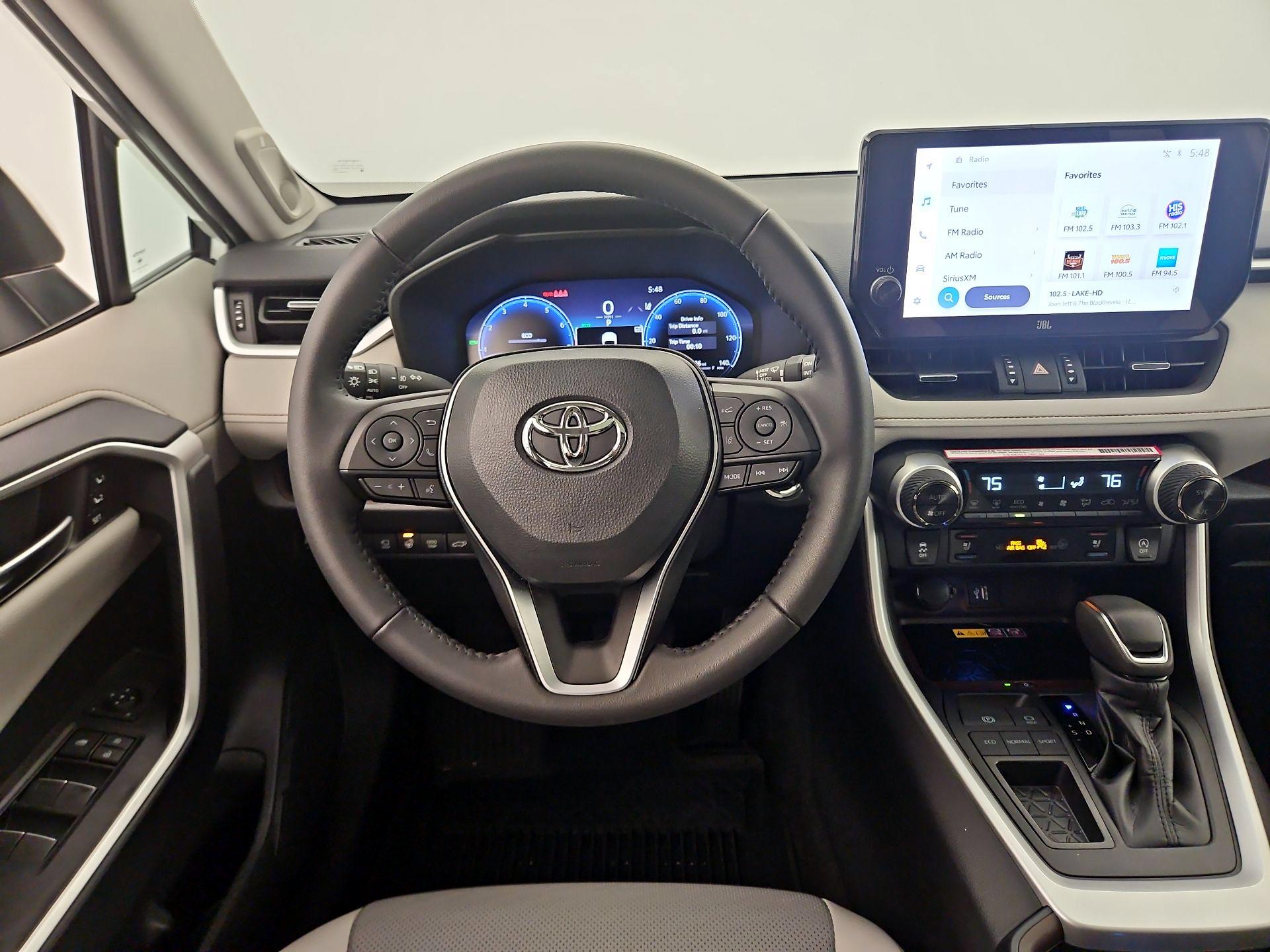 Thumbnail: 2024 Toyota RAV4 - 10