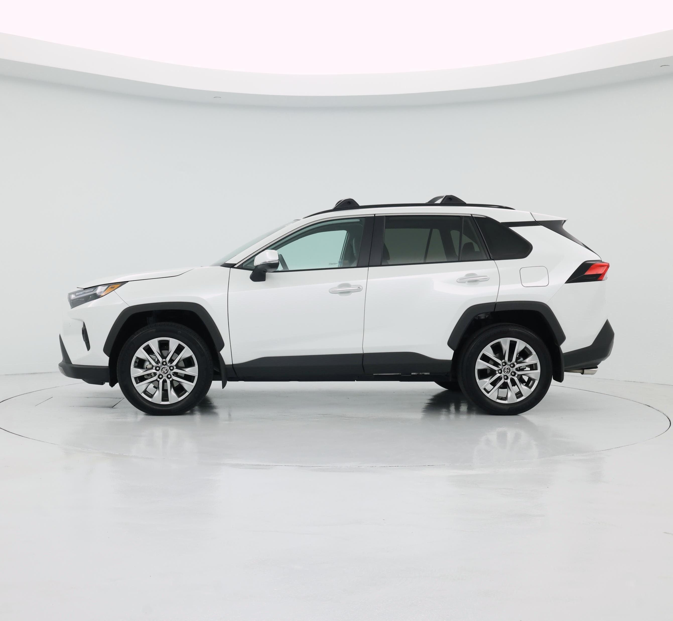 Thumbnail: 2024 Toyota RAV4 - 3