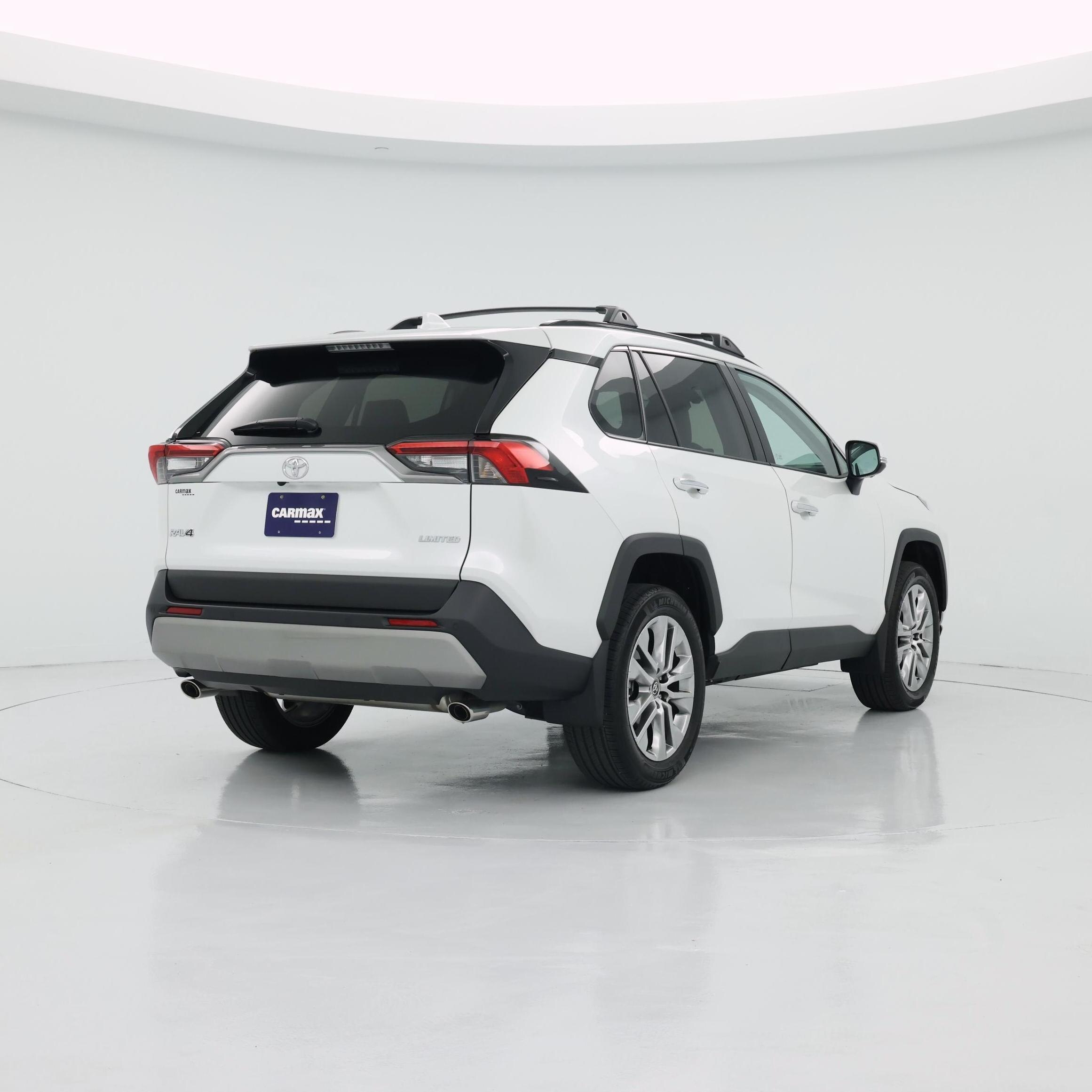 Thumbnail: 2024 Toyota RAV4 - 8