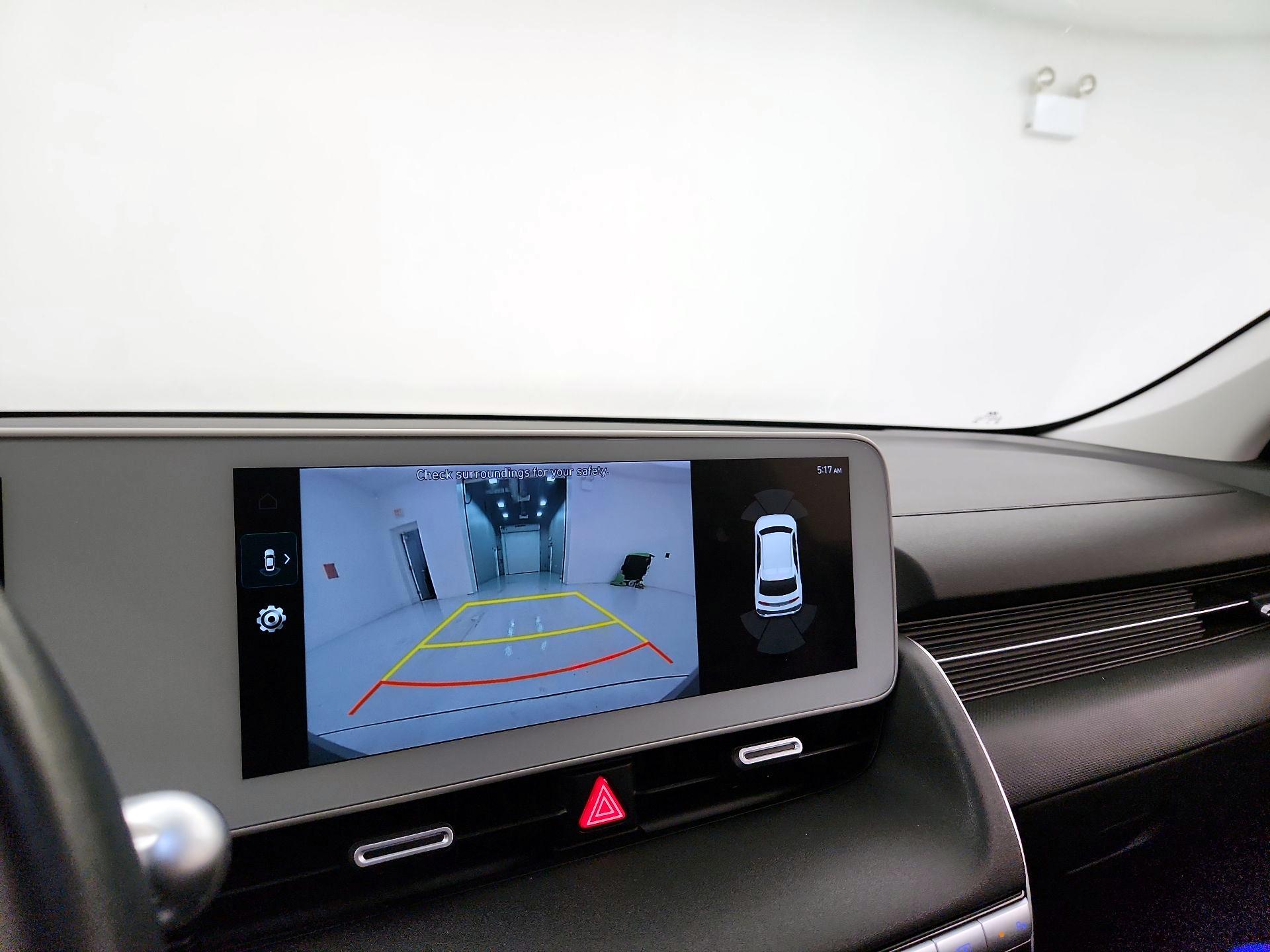 Thumbnail: 2023 Hyundai Ioniq 5 - 15