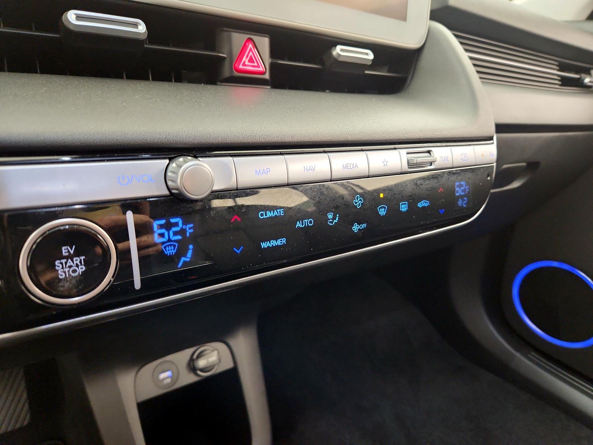 Thumbnail: 2023 Hyundai Ioniq 5 - 17