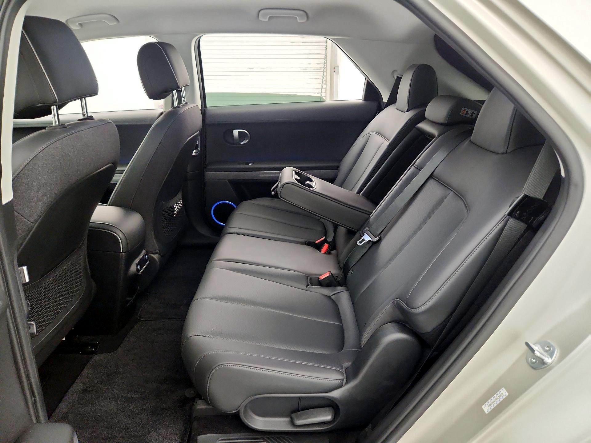 Thumbnail: 2023 Hyundai Ioniq 5 - 20