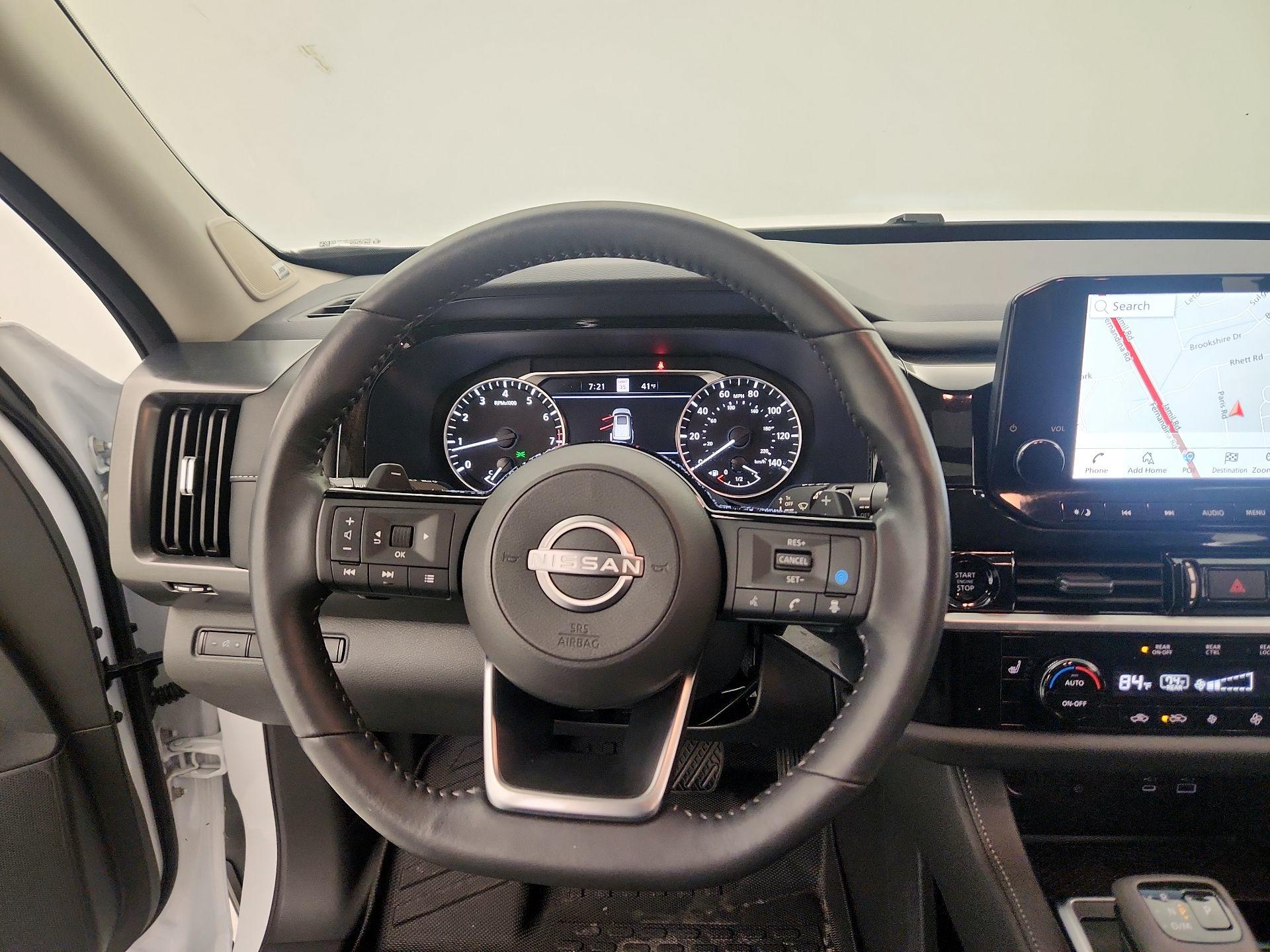 Thumbnail: 2025 Nissan Pathfinder - 10