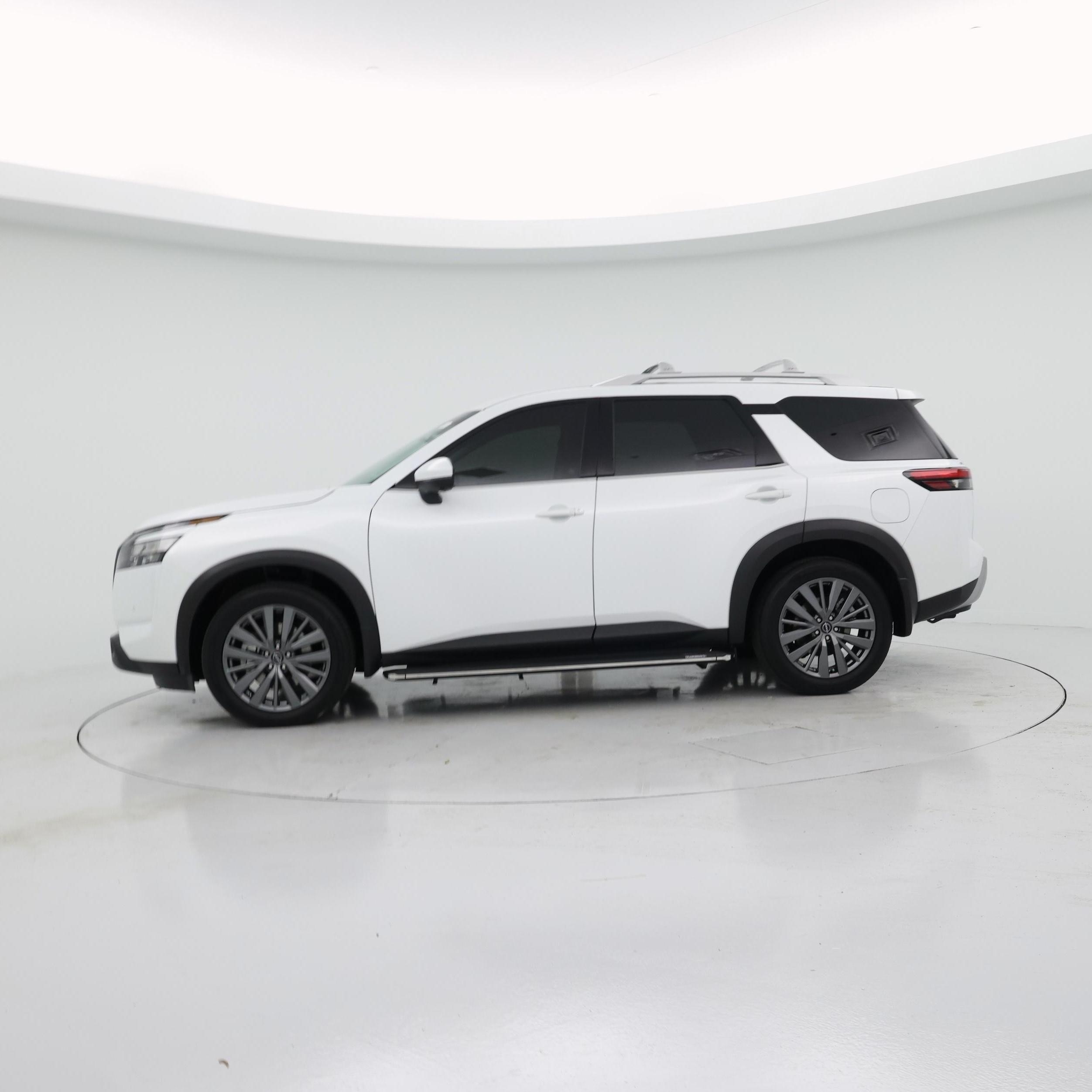 Thumbnail: 2025 Nissan Pathfinder - 3