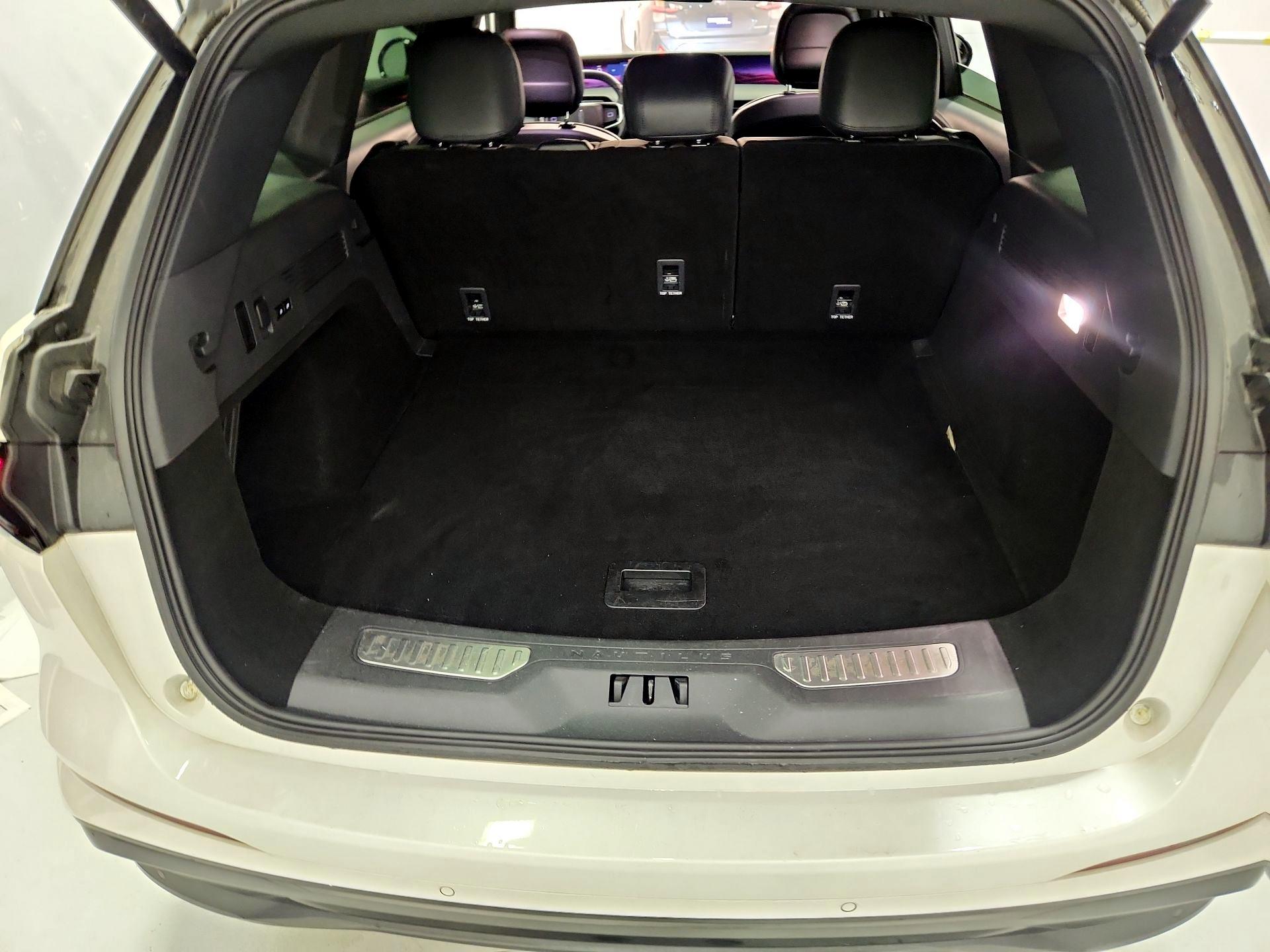 Thumbnail: 2024 Lincoln Nautilus - 20