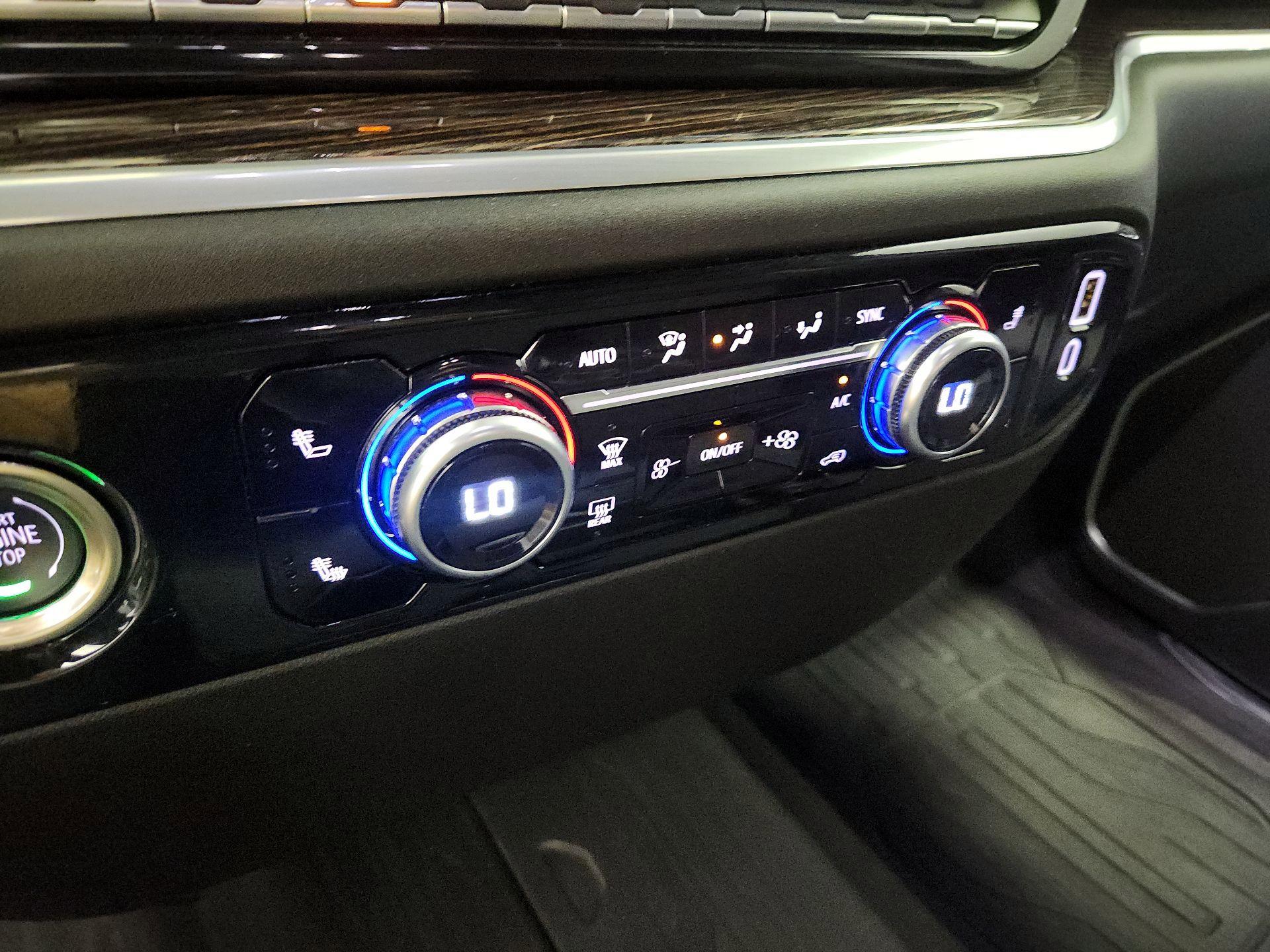 Thumbnail: 2024 GMC Sierra 1500 - 16